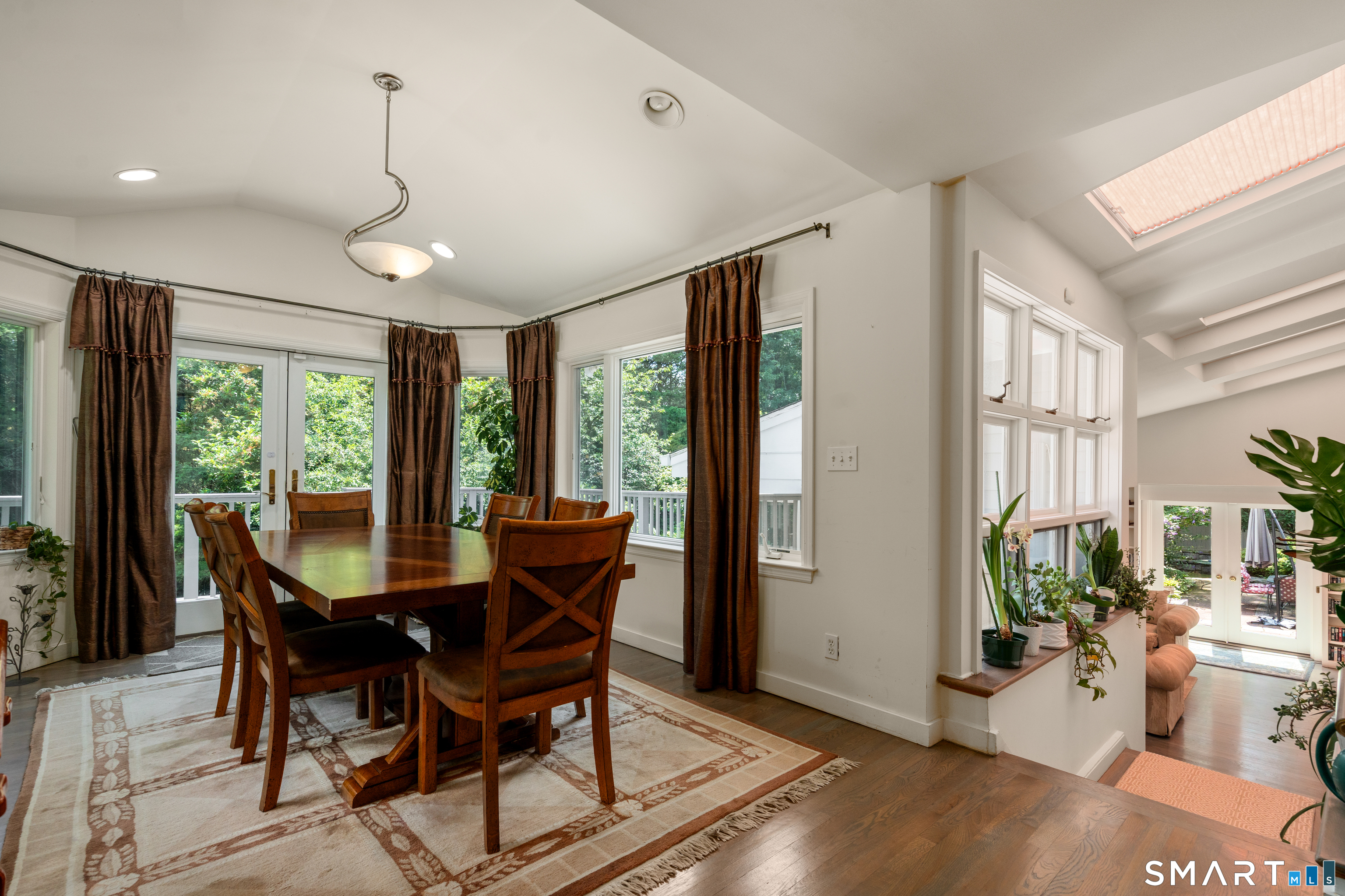 21 Hampton Lane photo 11
