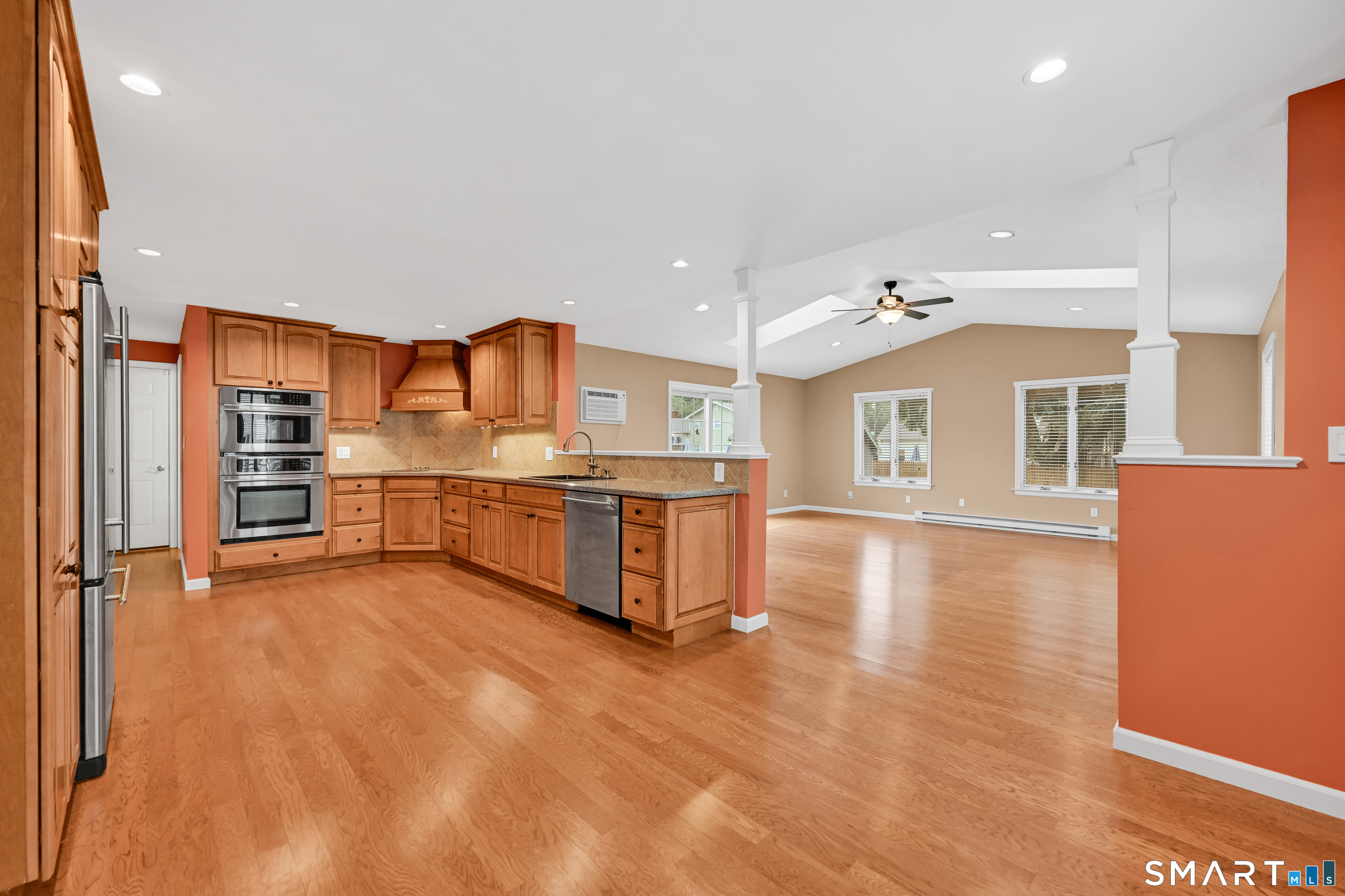 65 Claire Street photo 3