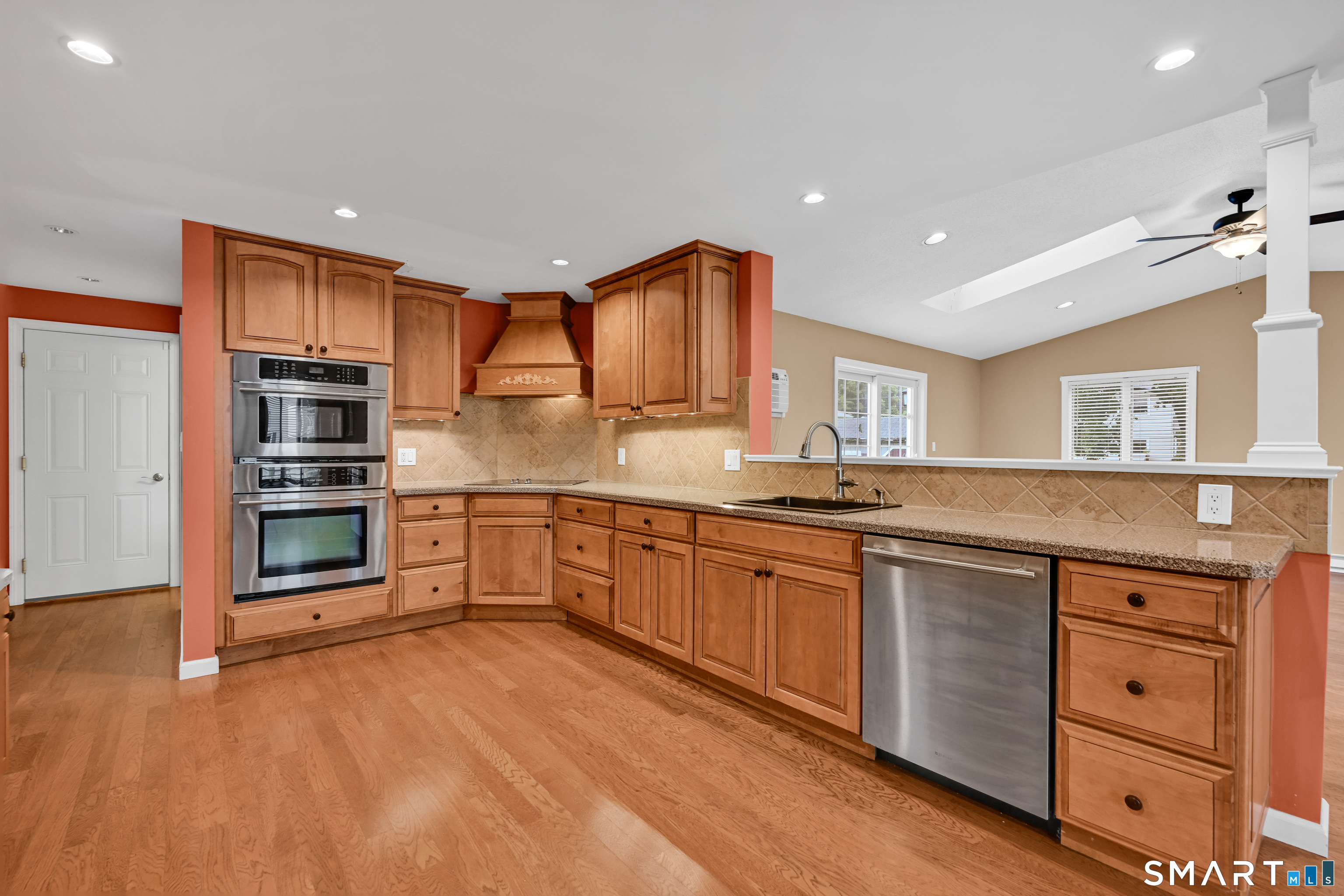 65 Claire Street photo 6