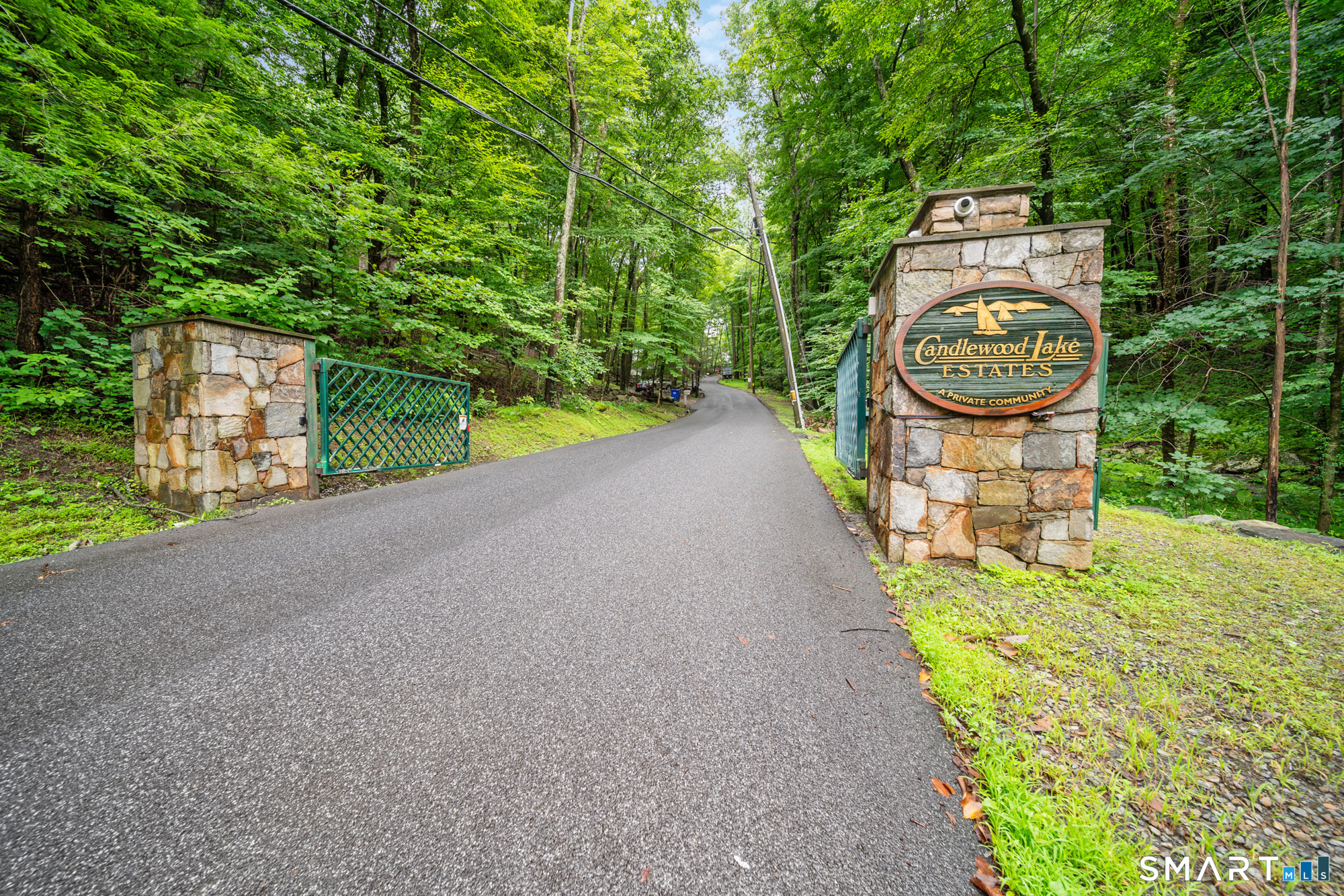33 Skyline Drive photo 38