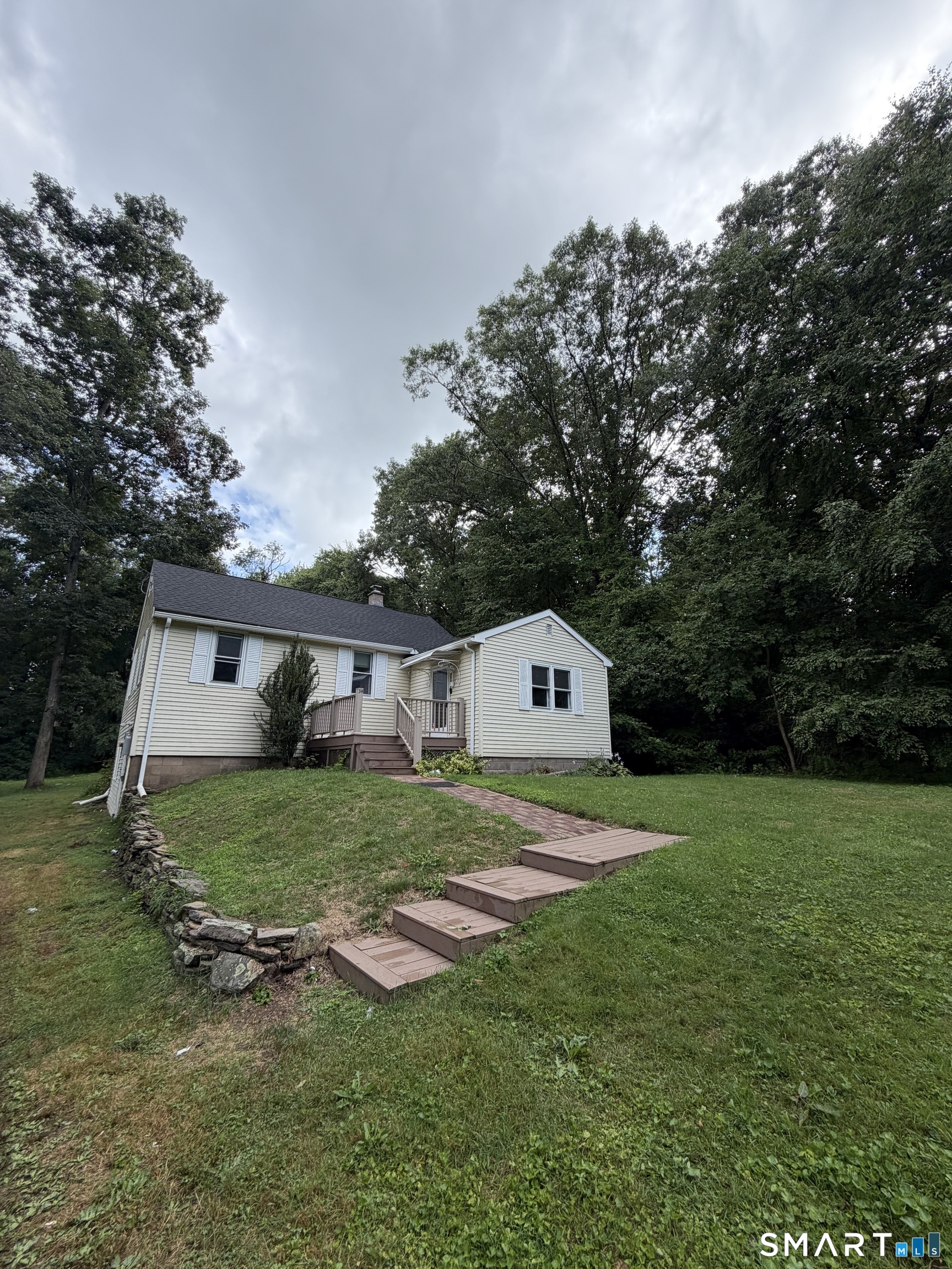 39 Gilead Road photo 2
