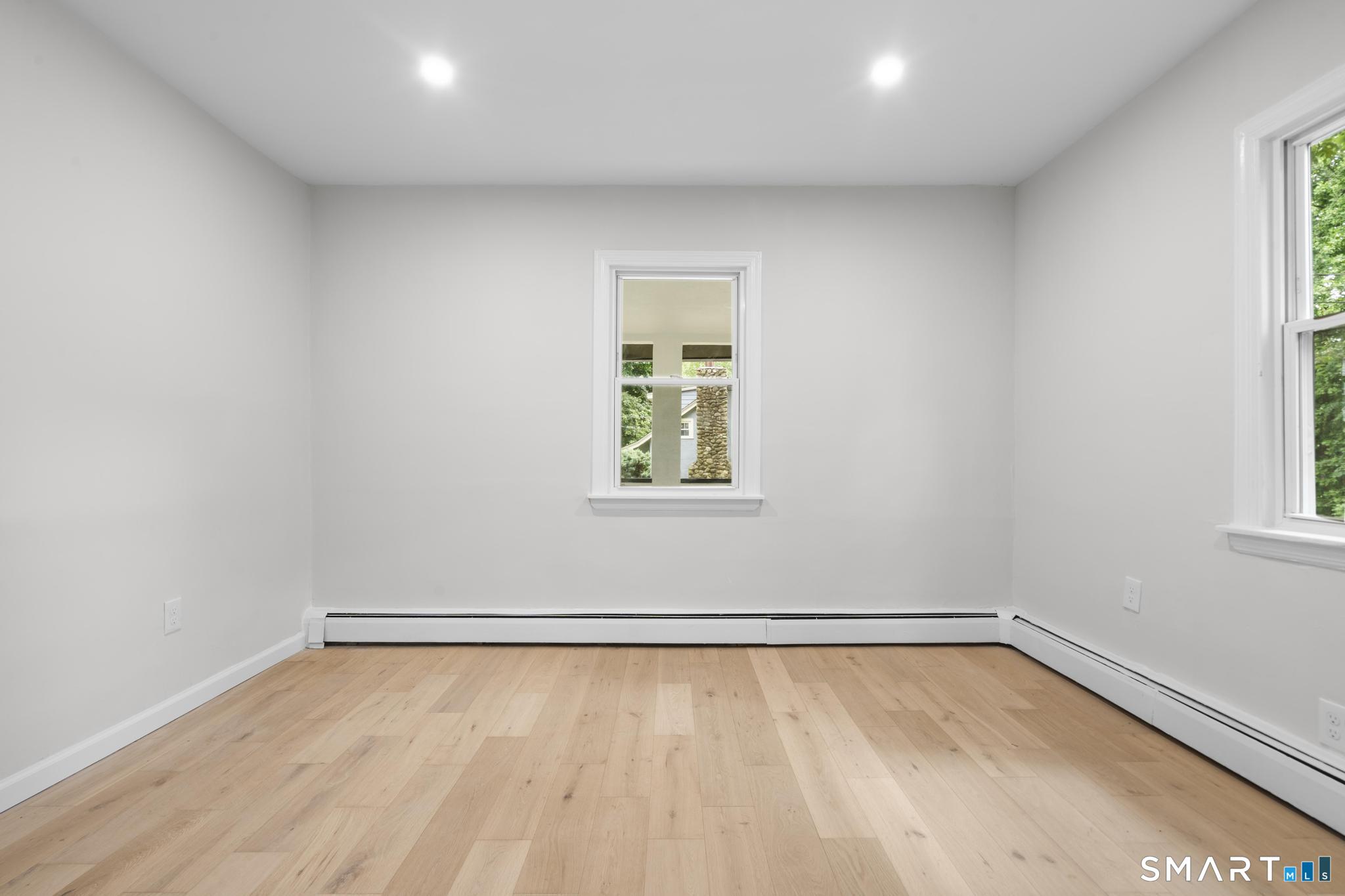 30 Barbara Avenue photo 29