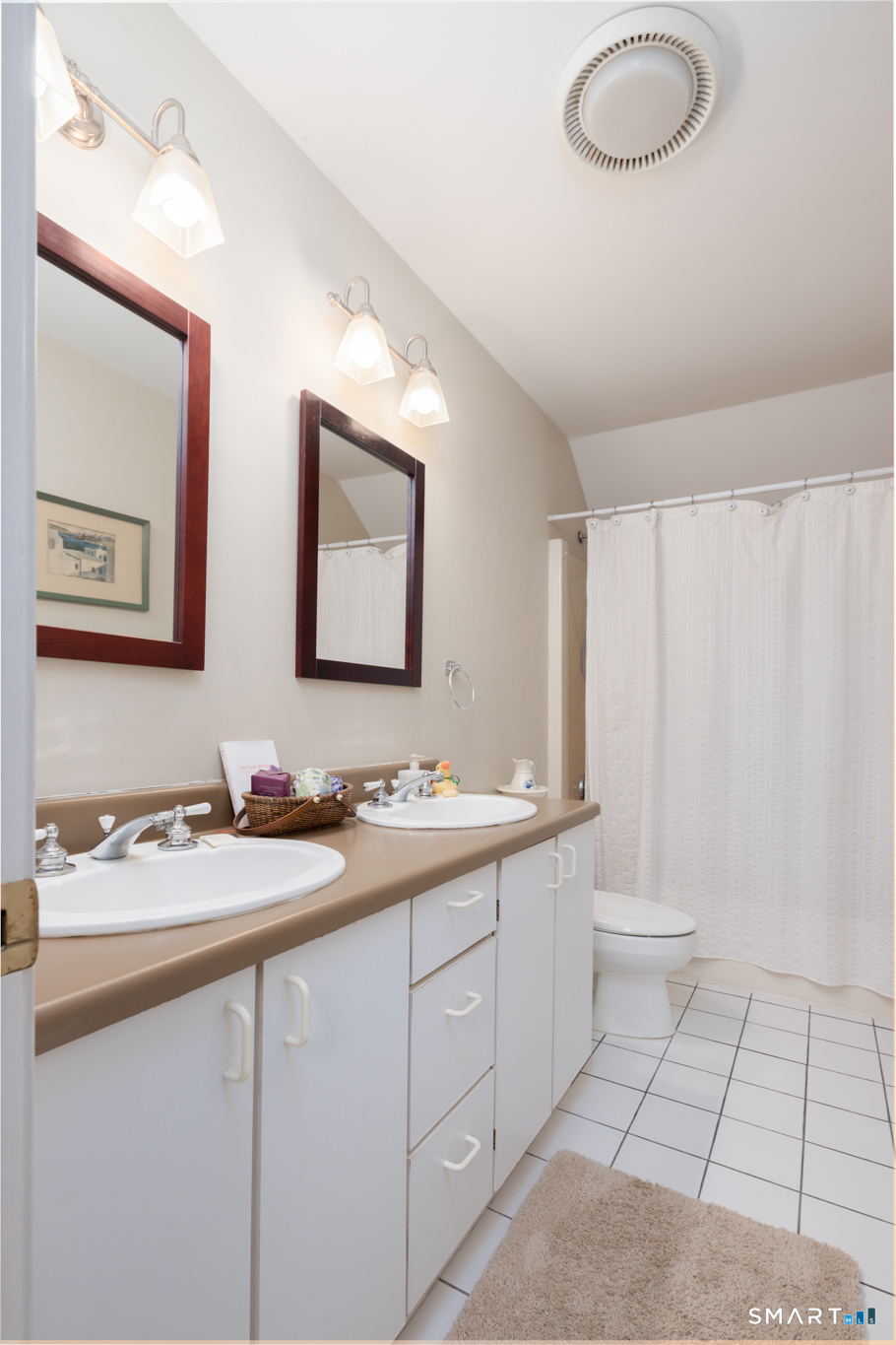 247 Clark Hill Road photo 28