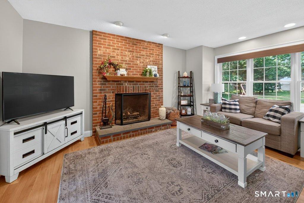 41 Beverly Drive photo 13