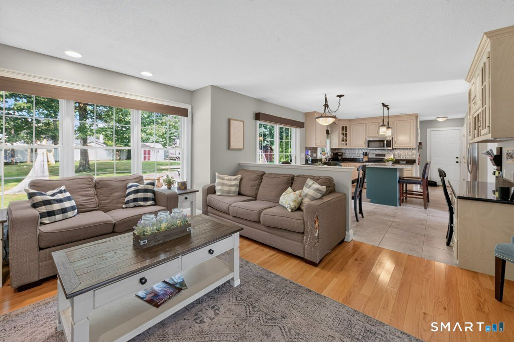 41 Beverly Drive photo 15