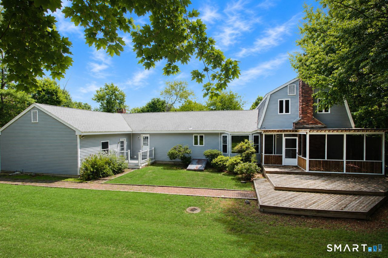 328 Saybrook Road photo 40