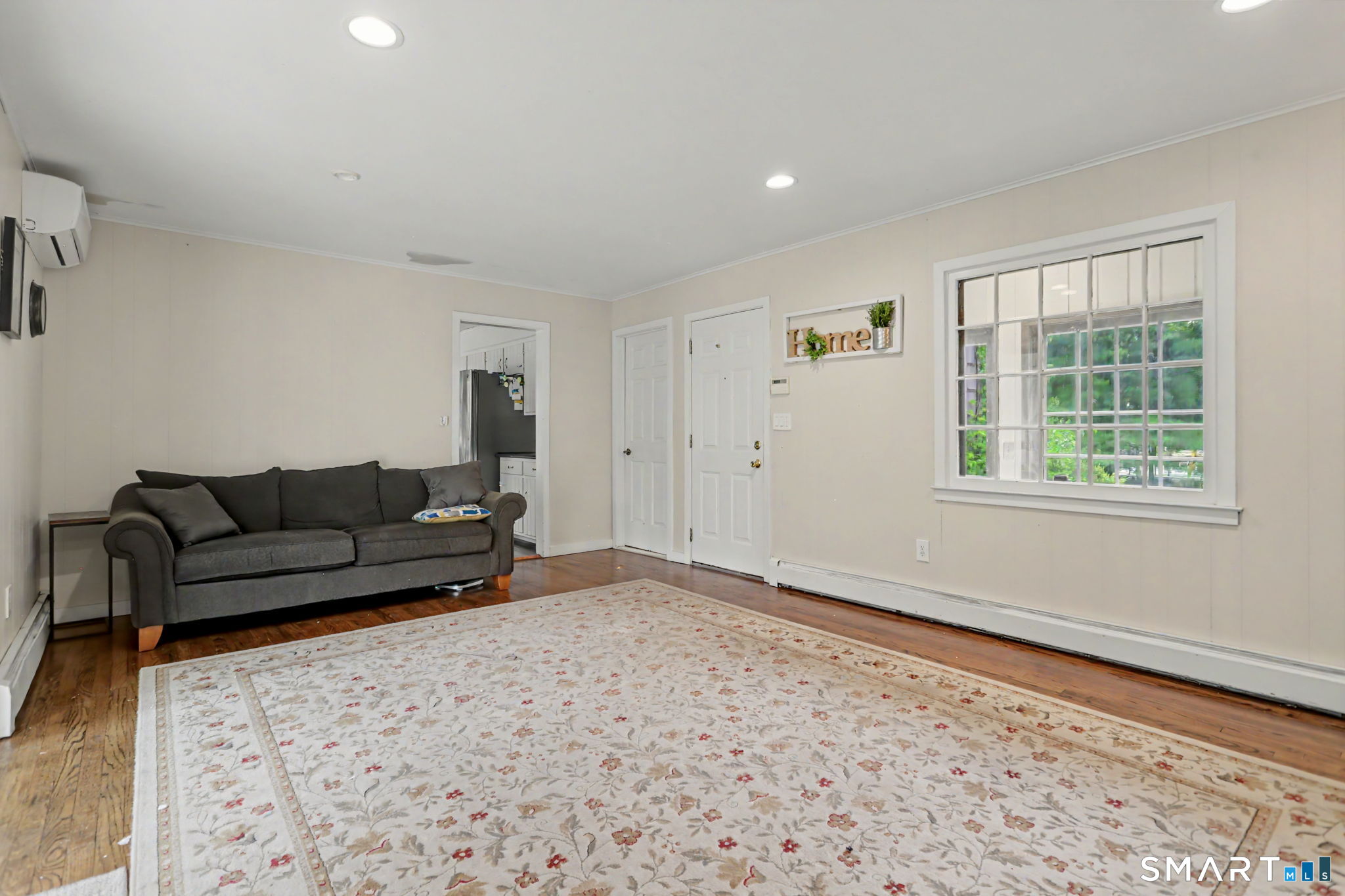 735 Daniels Farm Road photo 19