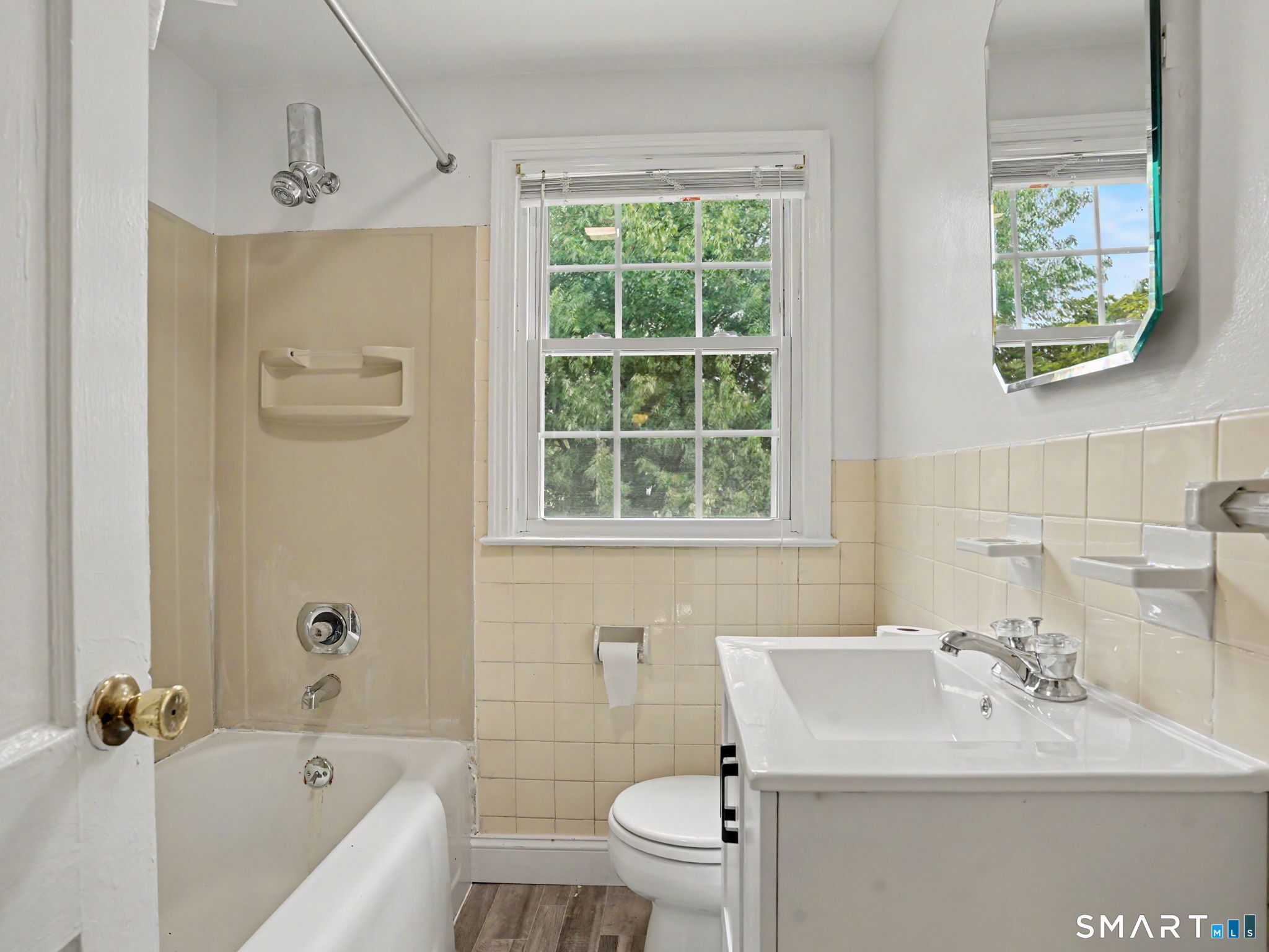 214 Sylvan Knoll Road photo 6