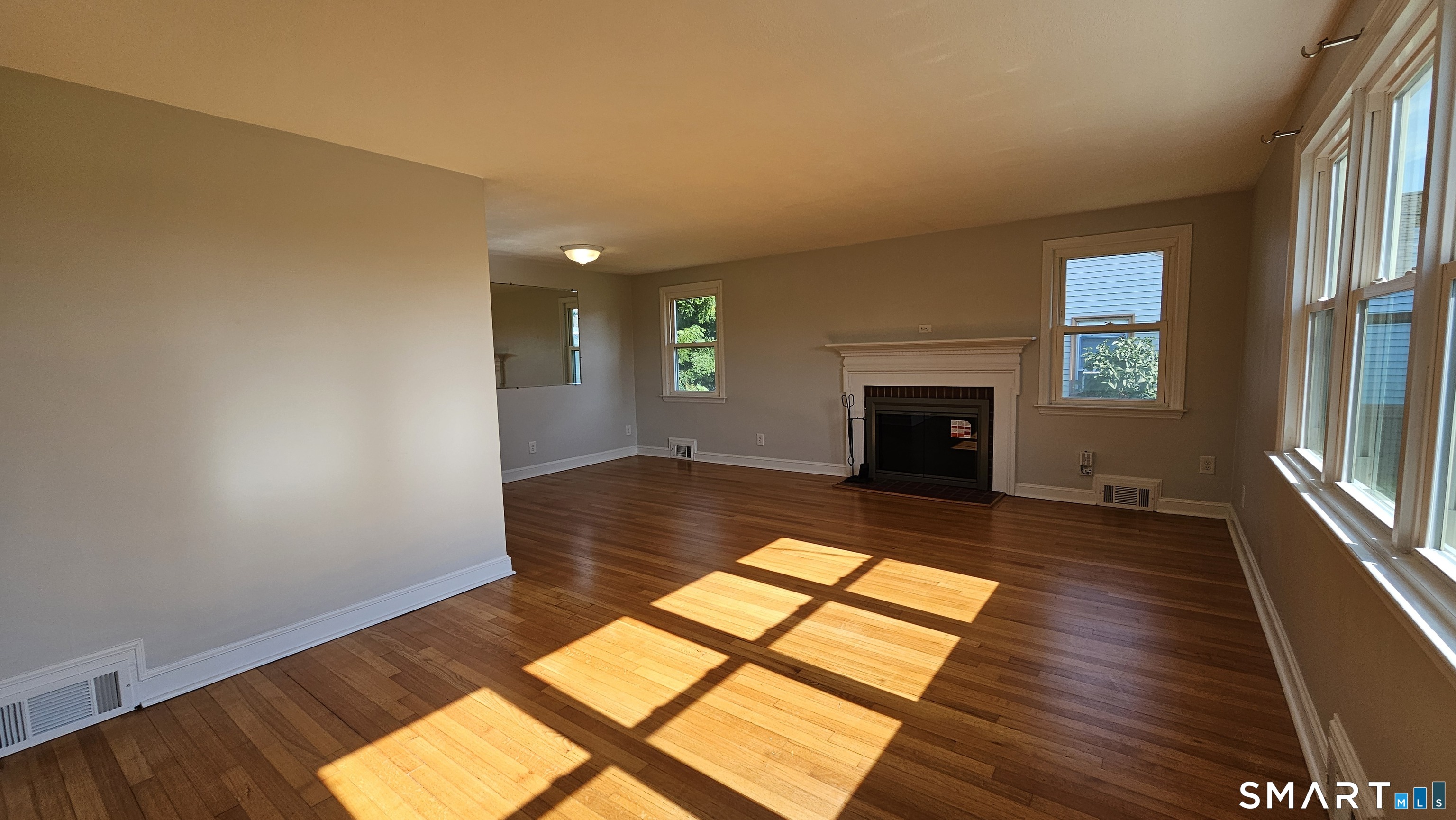 73 Knollwood Road photo 12