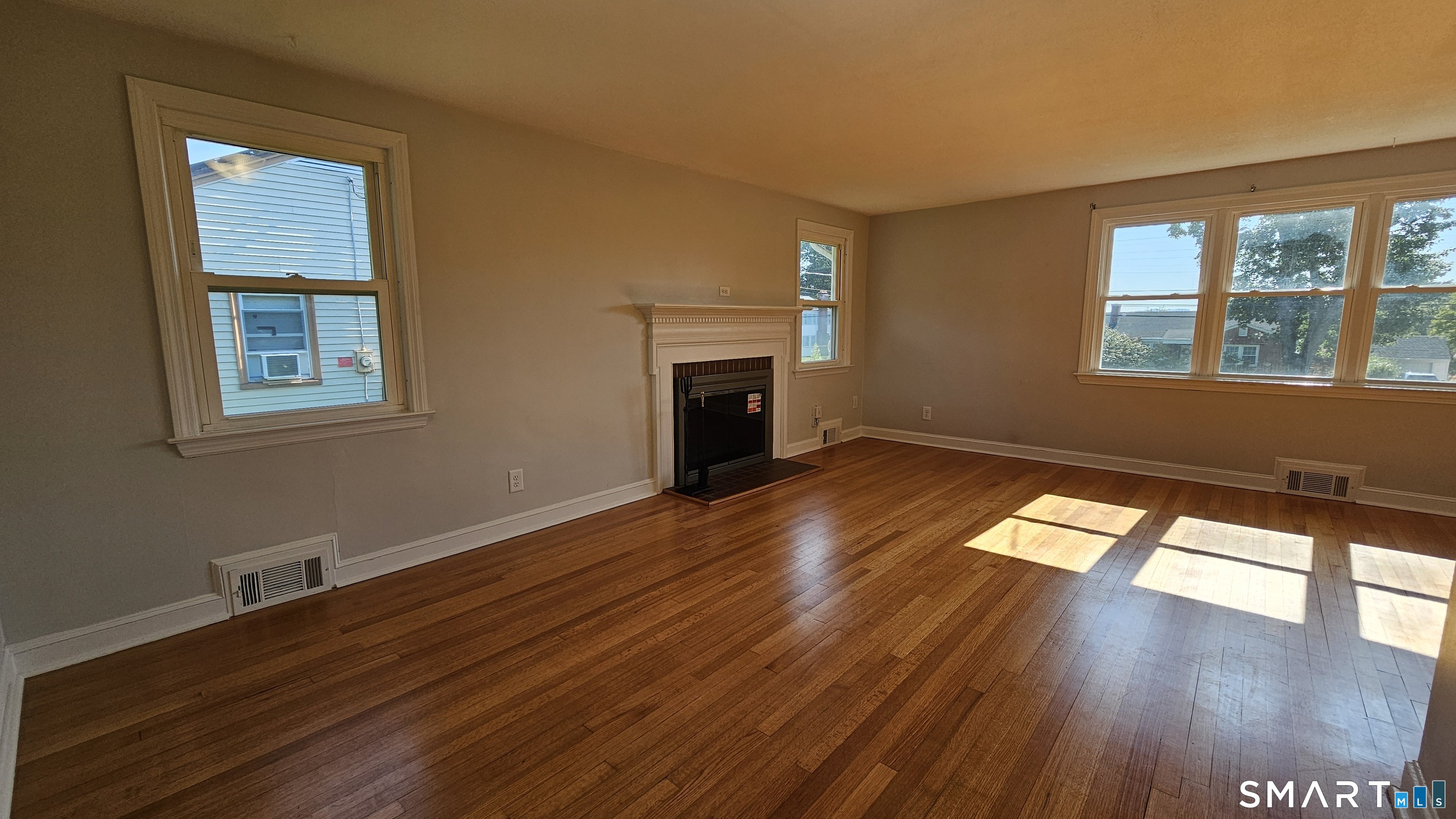 73 Knollwood Road photo 16