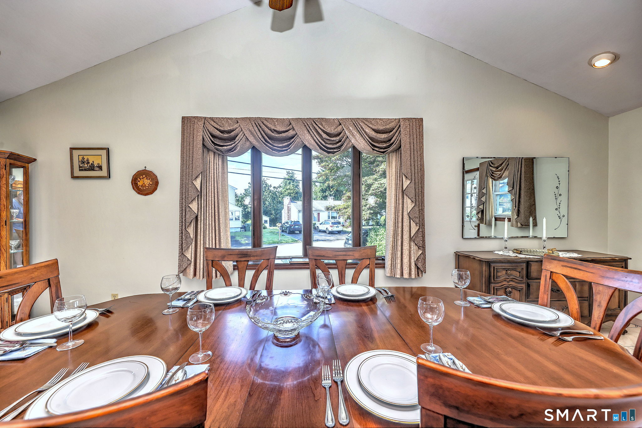 345 Coe Avenue photo 13