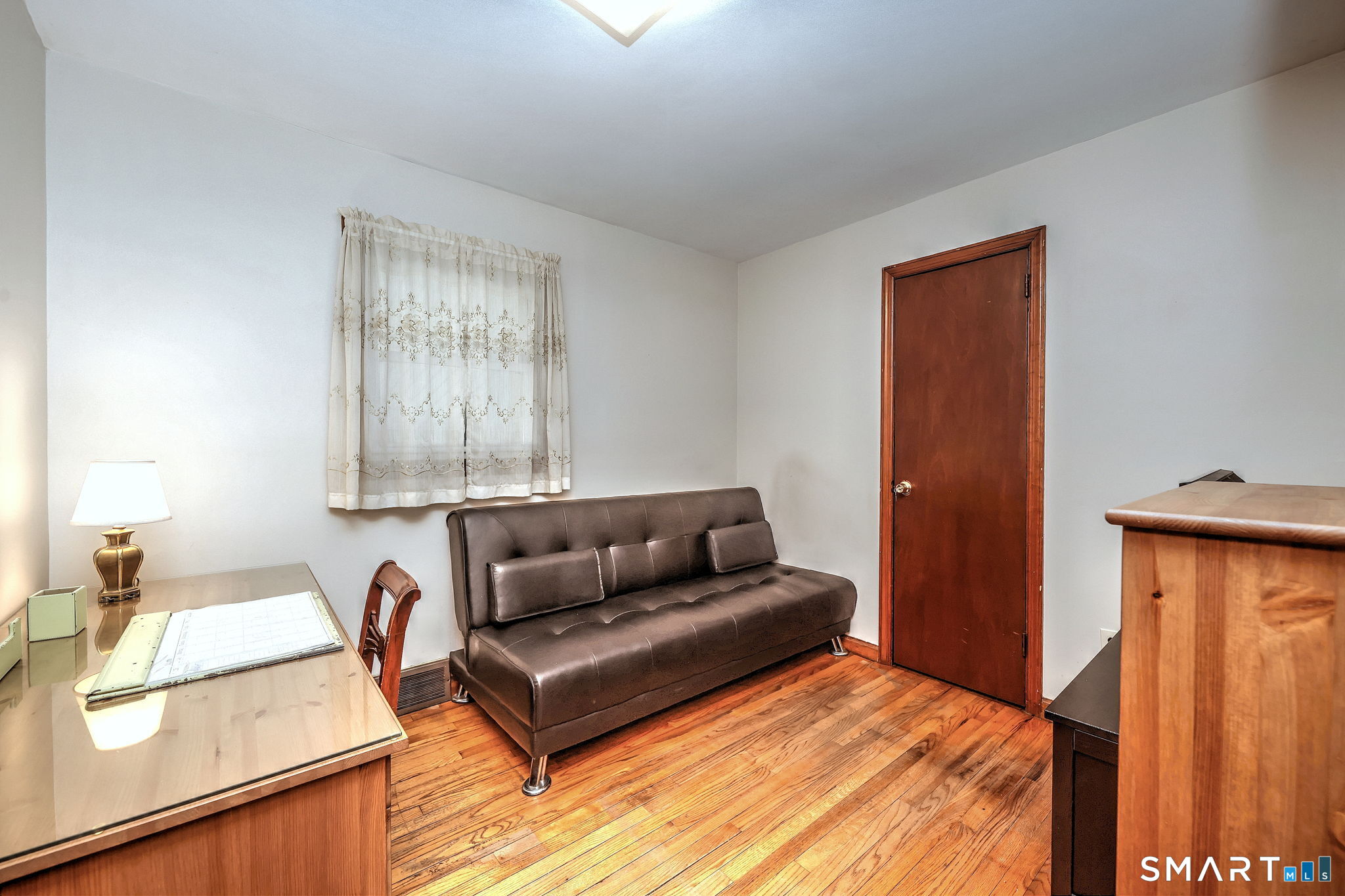 345 Coe Avenue photo 31