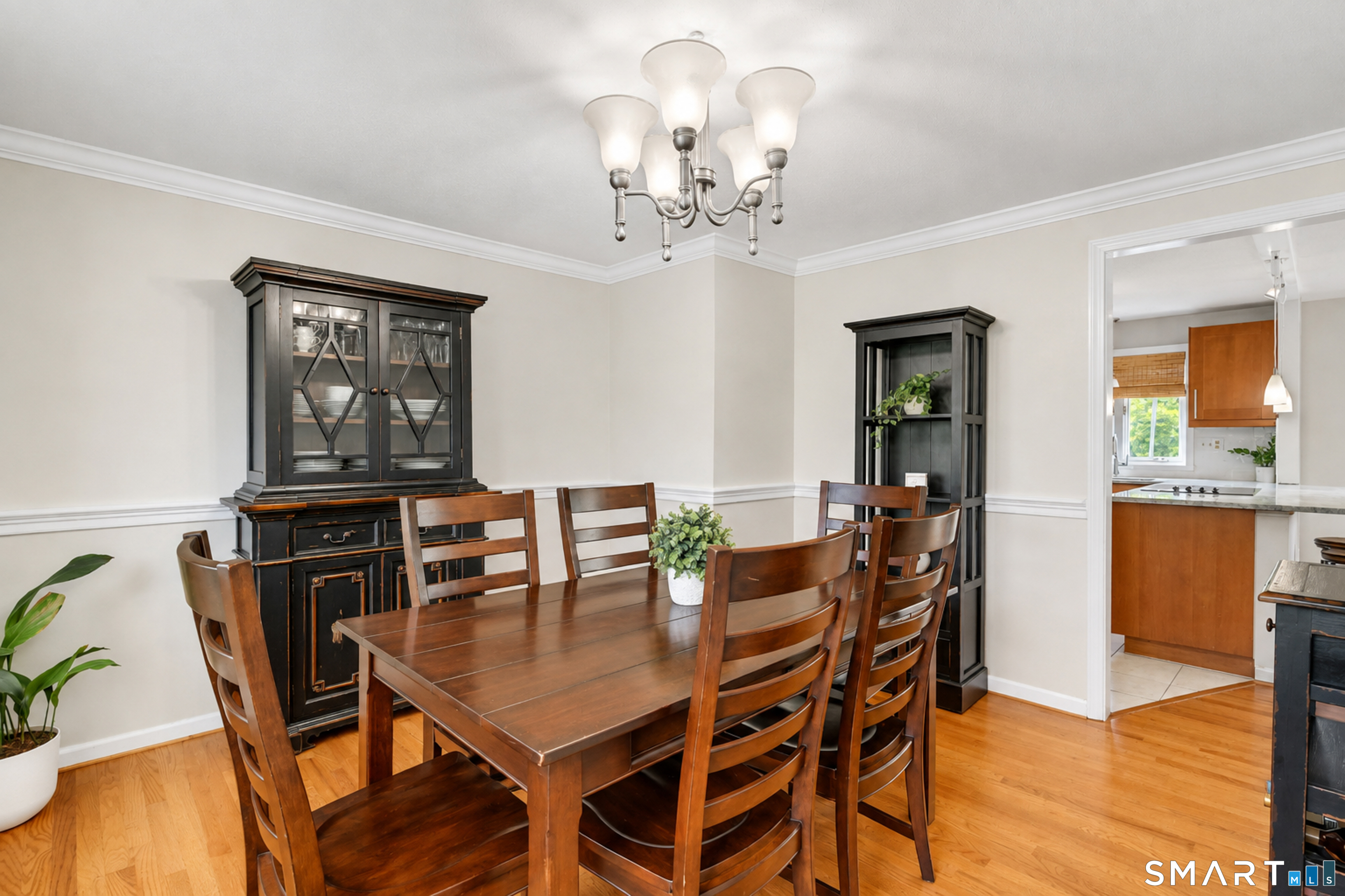 897 East Street photo 16