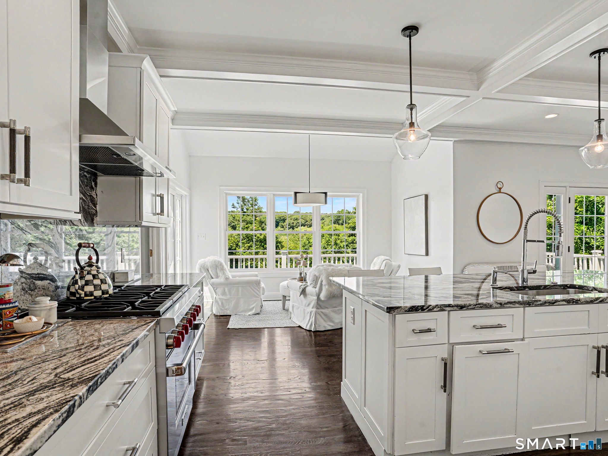 175 Nichols Avenue photo 8