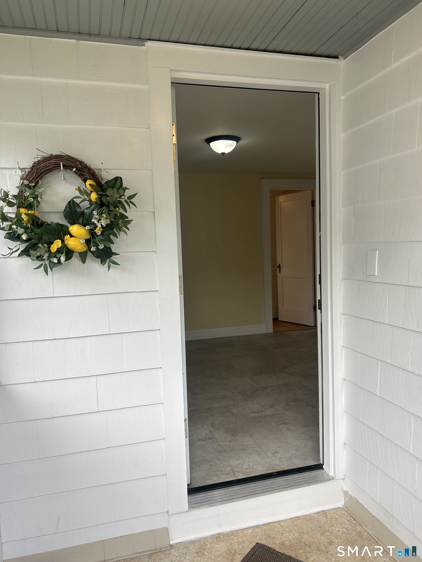 406 Oakwood Avenue photo 21