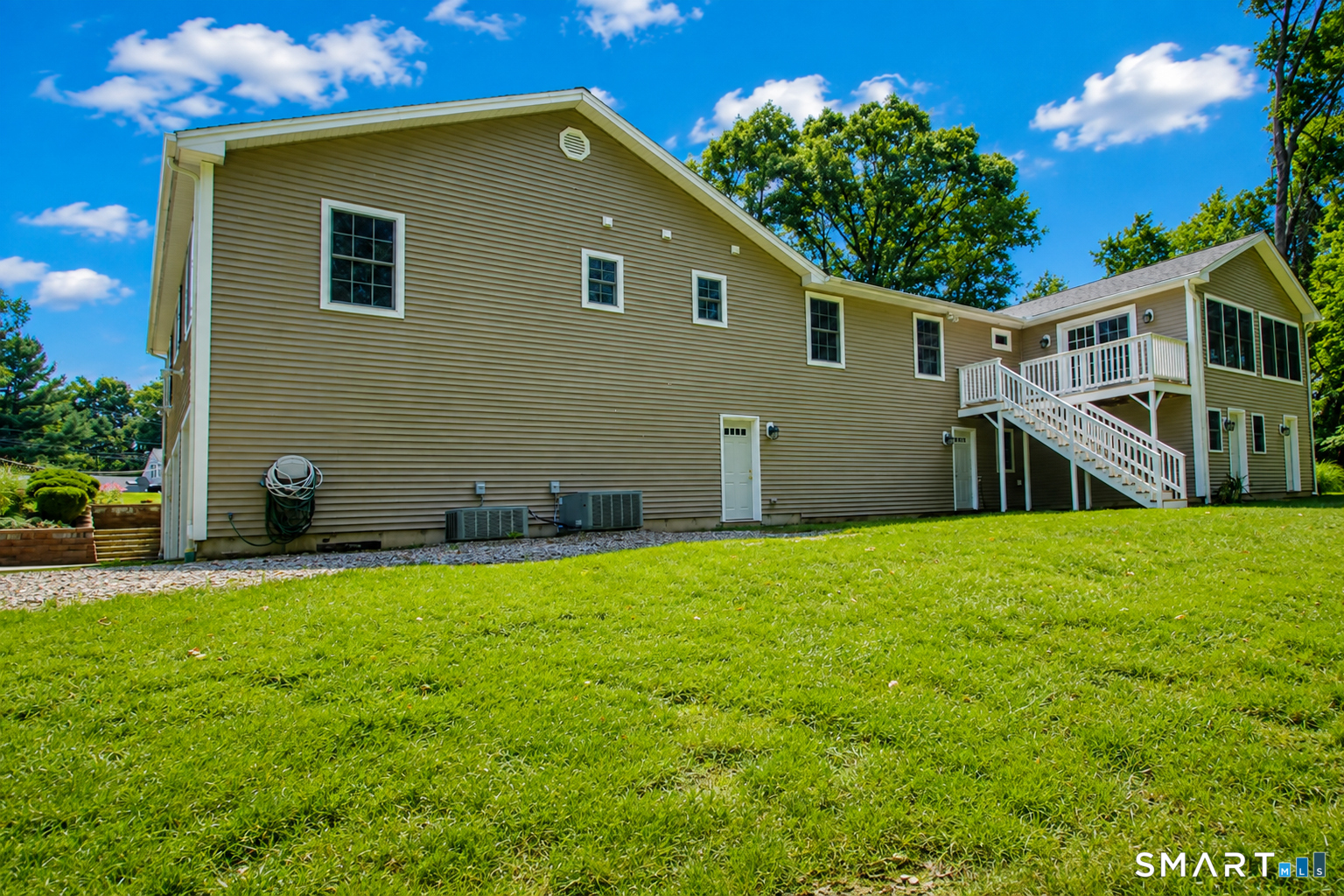 325 Manley Heights Road photo 39