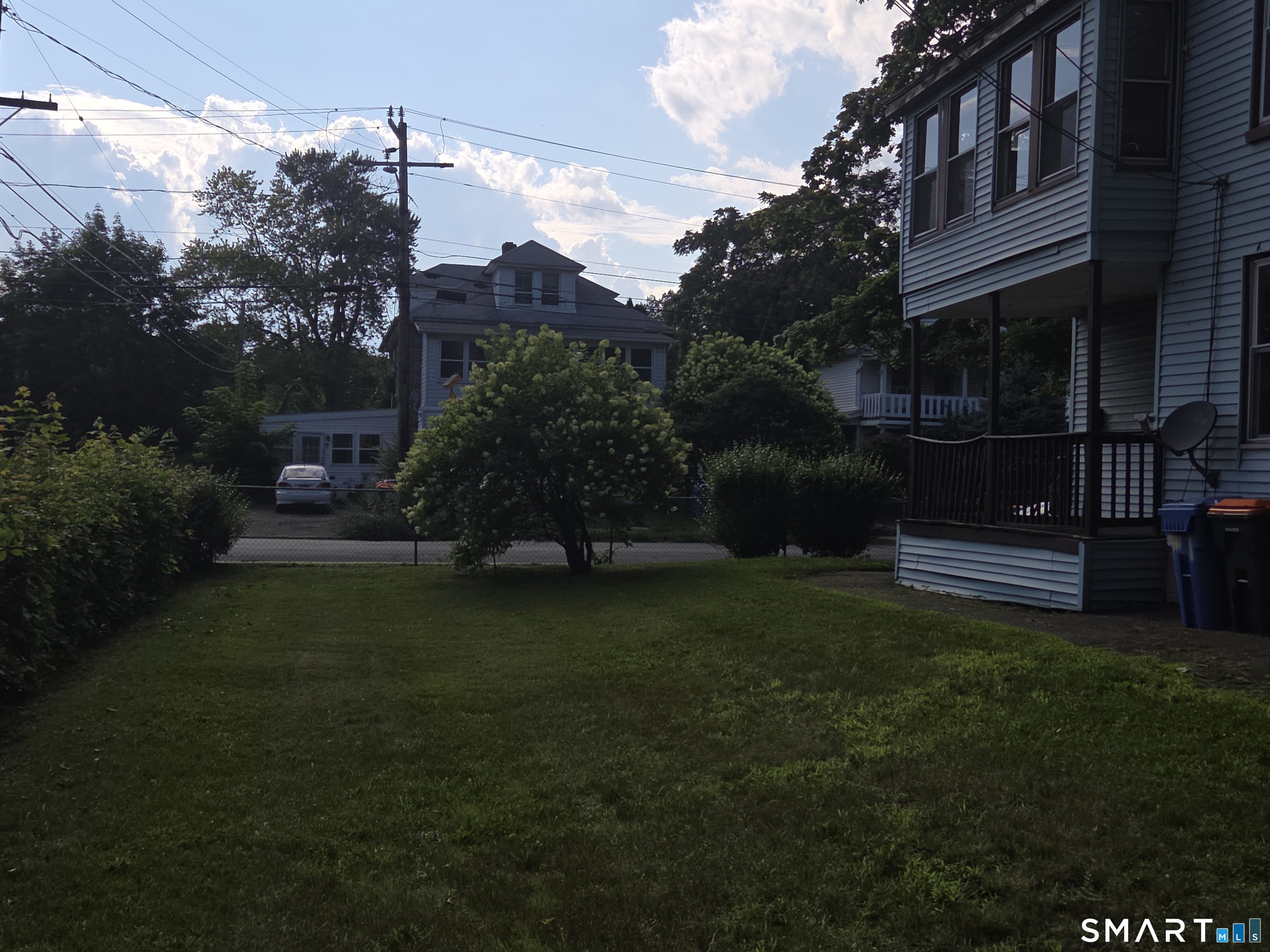 427 Center Street photo 5