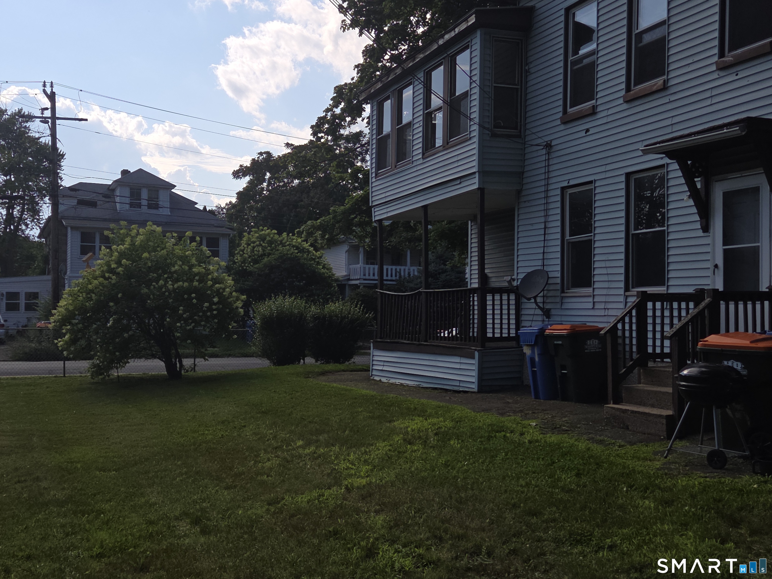 427 Center Street photo 6