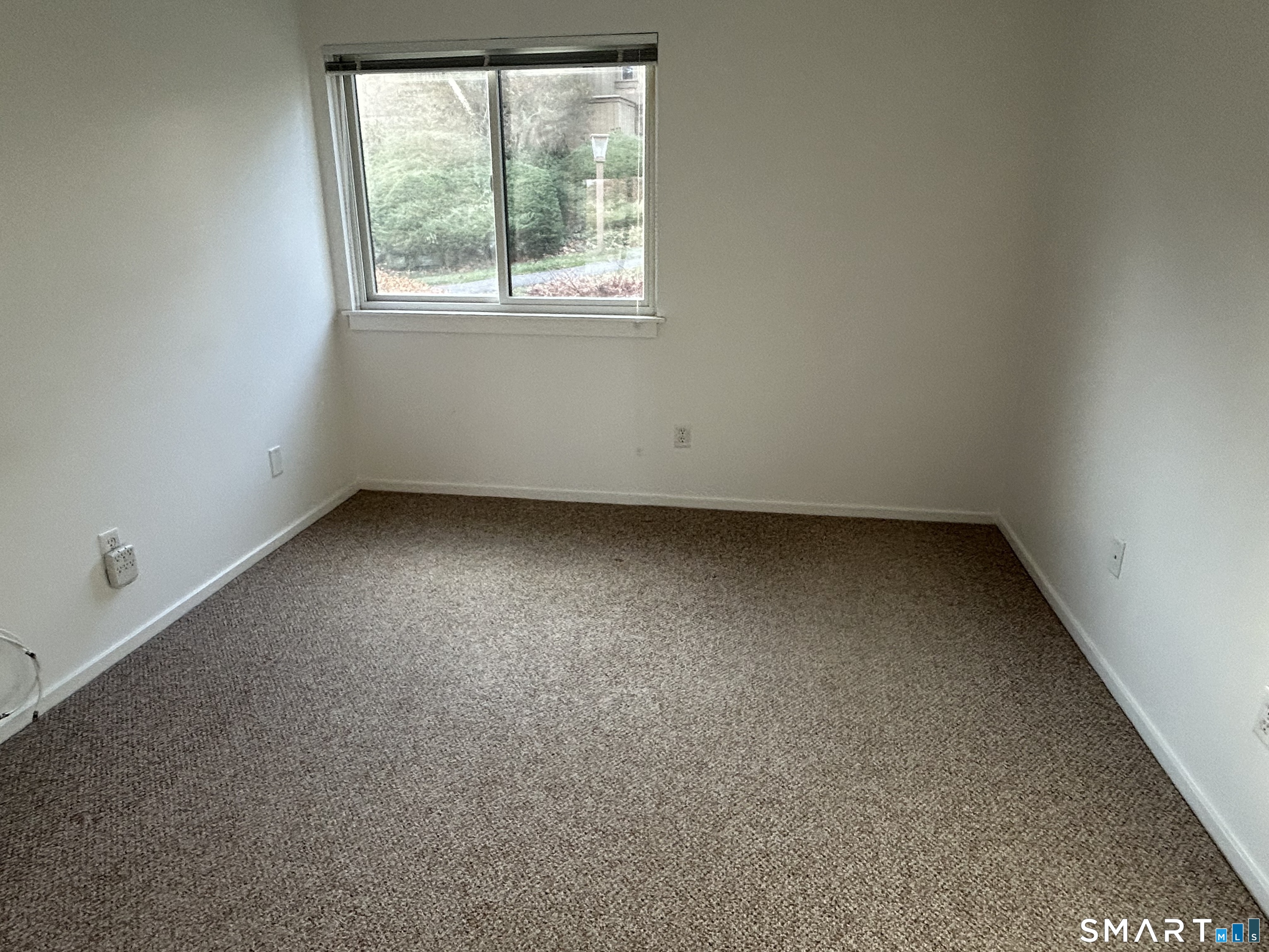 419 Heritage Village Unit #B photo 15