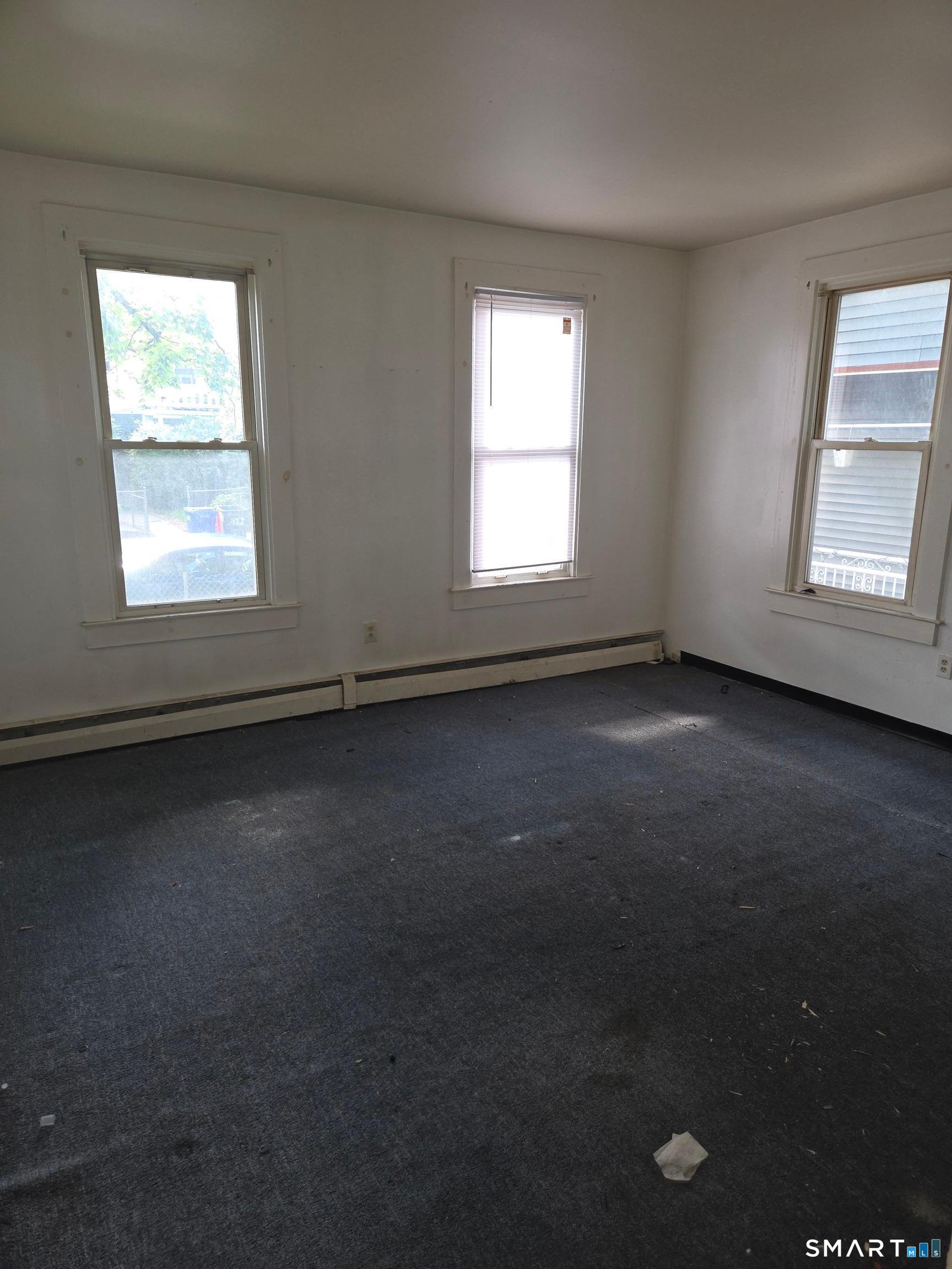 427 Center Street photo 22