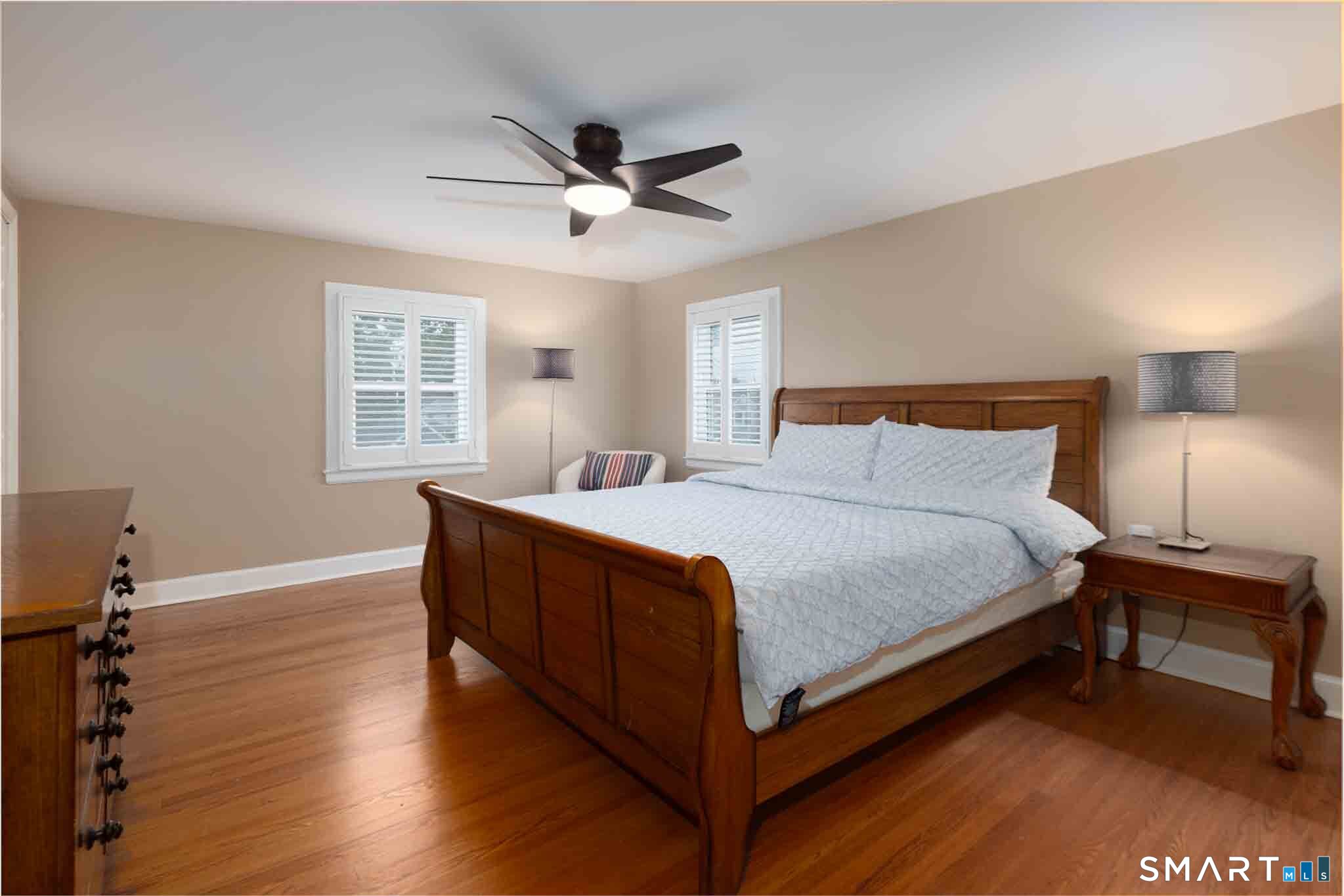 140 Round Hill Road photo 17