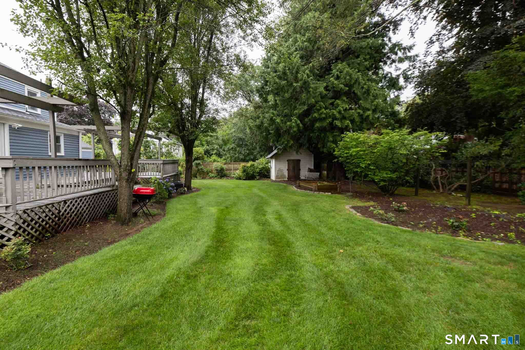 140 Round Hill Road photo 39