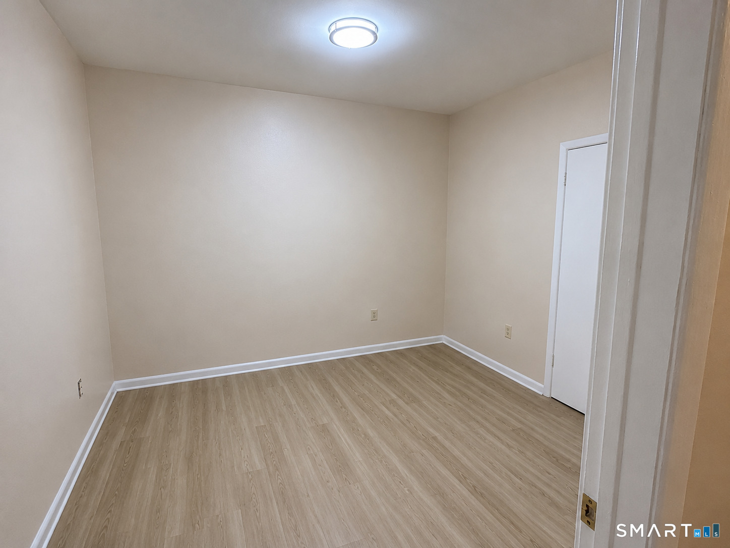 13 Armstrong Place photo 8