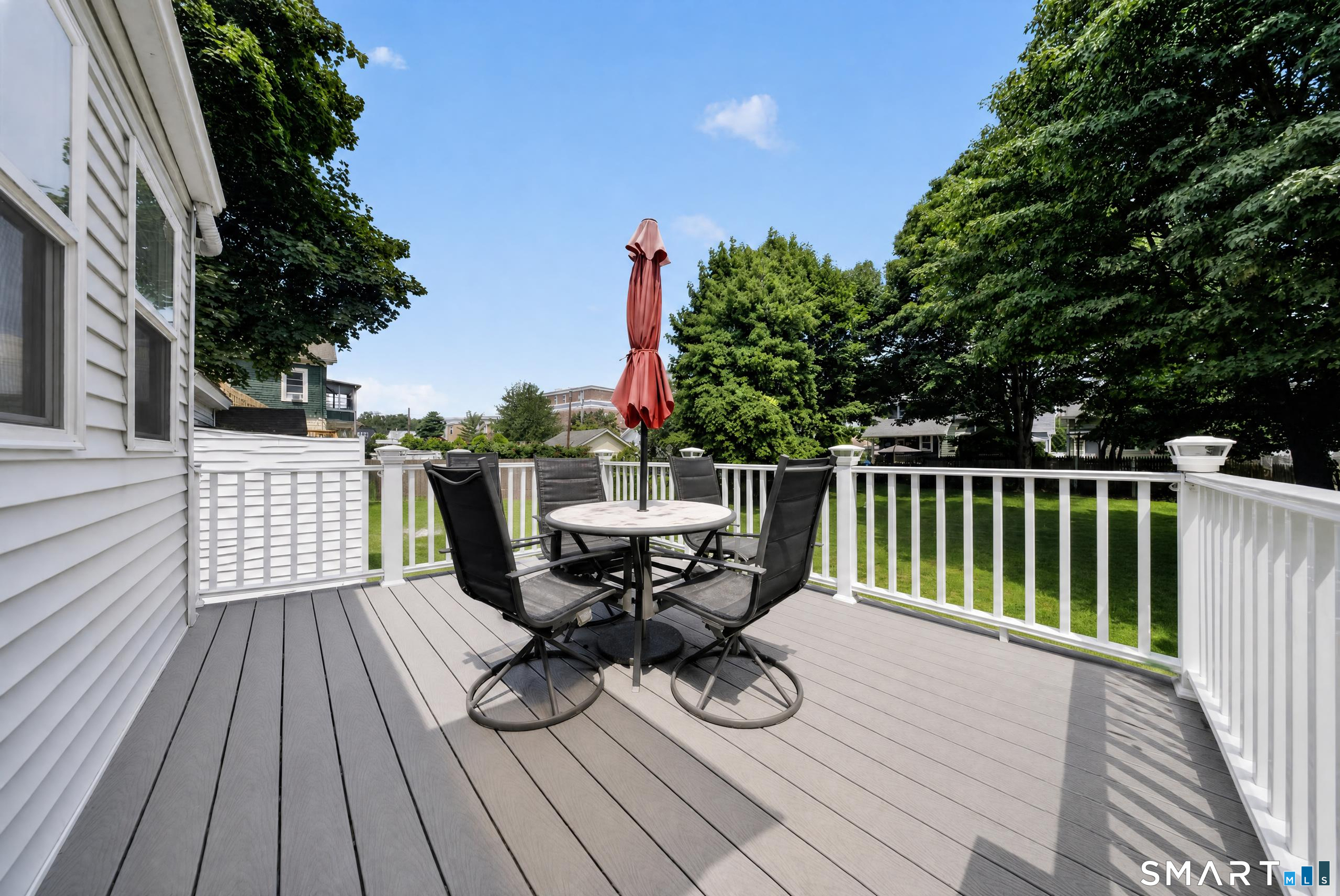 463 Washington Avenue photo 30