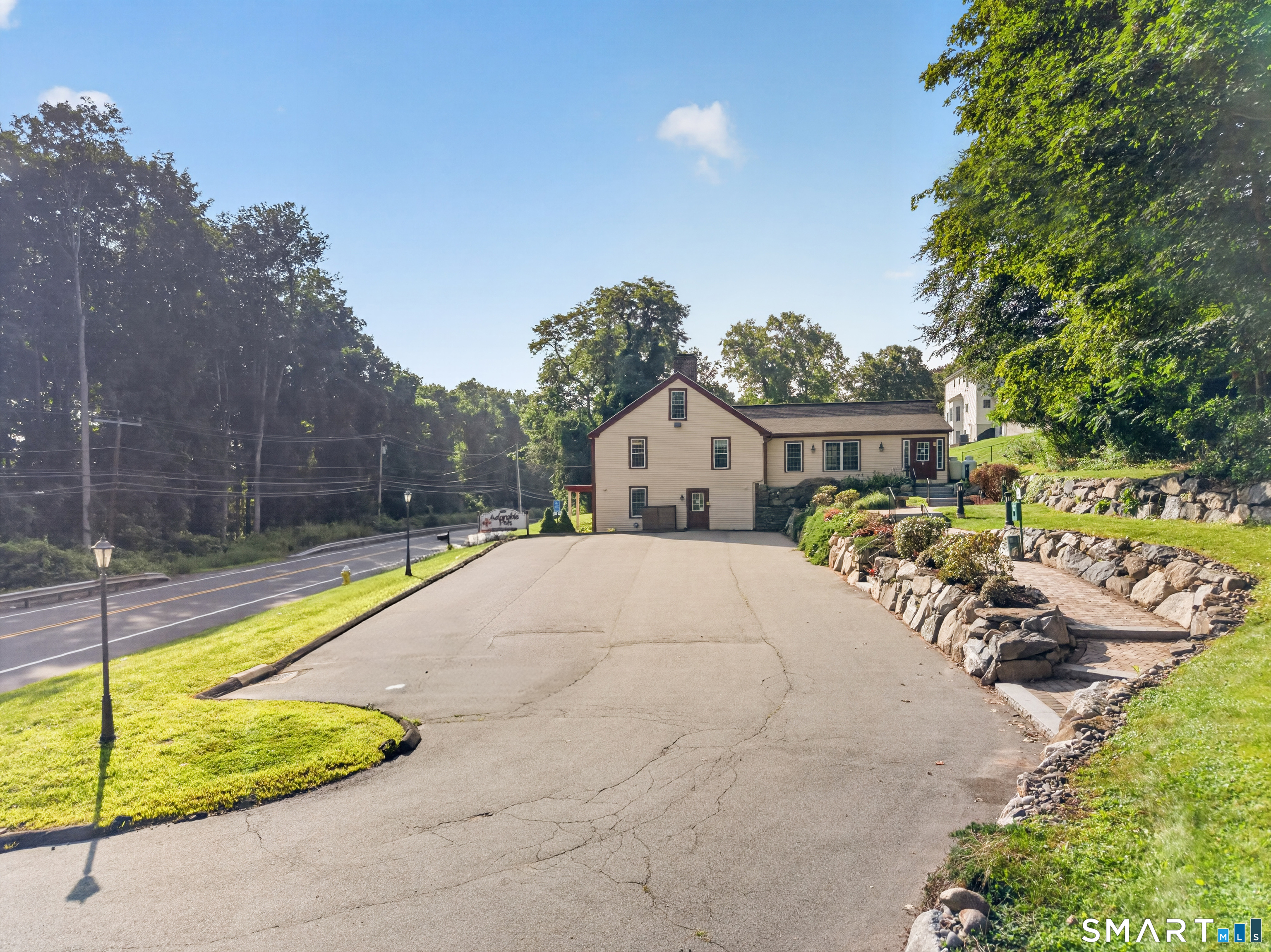 1721 Saybrook Road photo 6