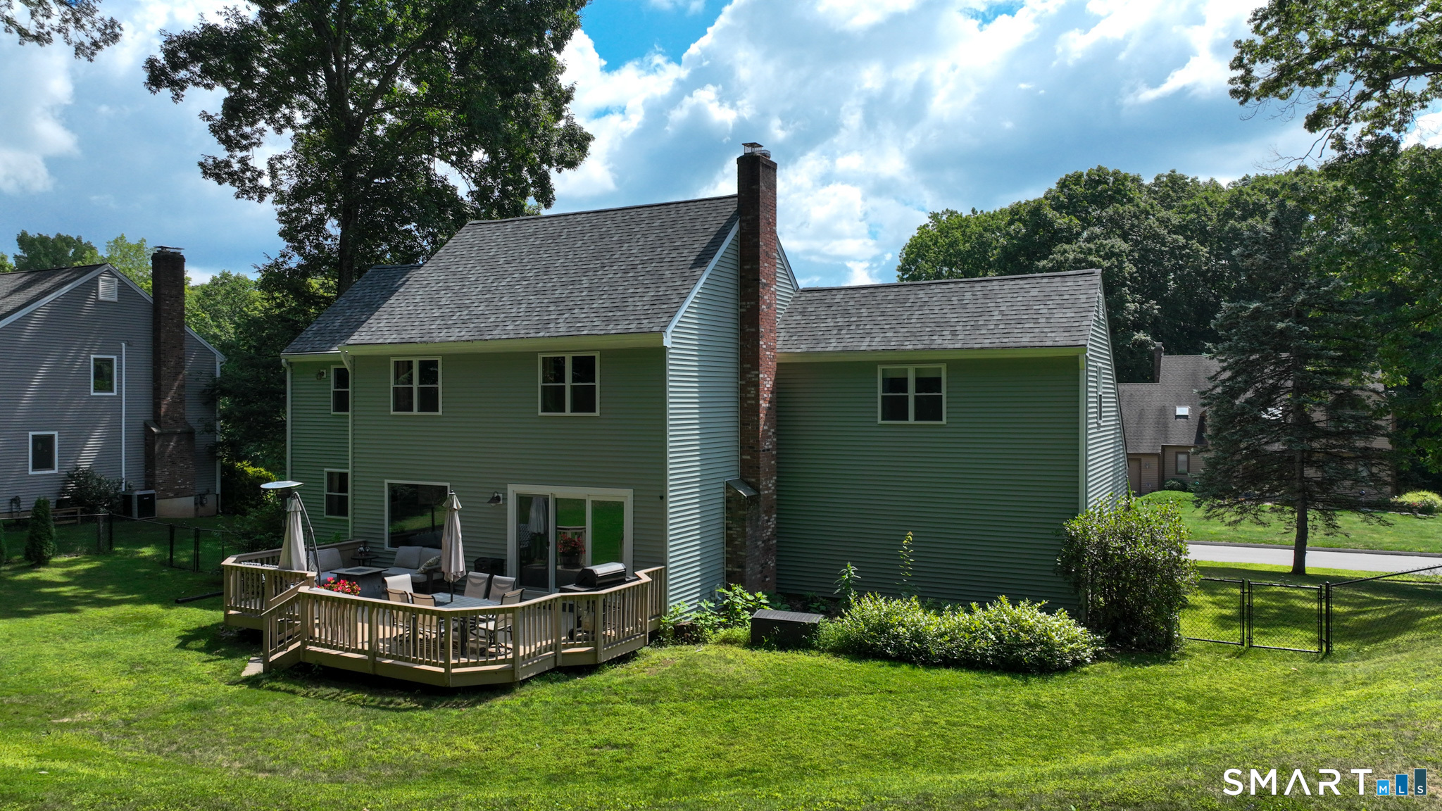 22 Canterbury Lane photo 6