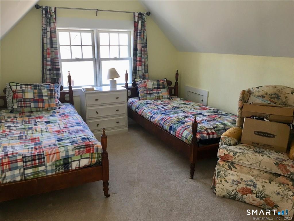 33 Ridgewood Avenue photo 33