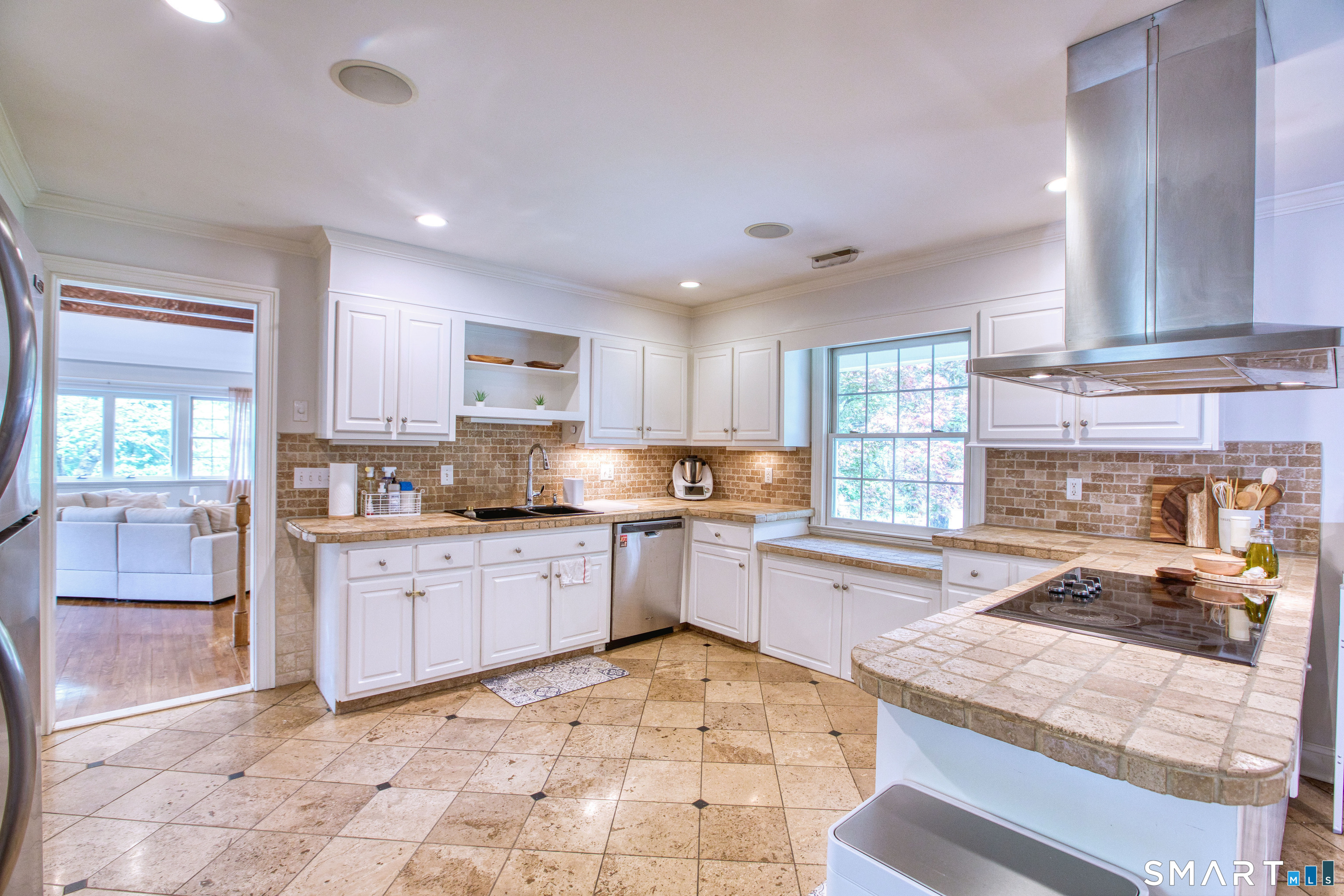119 Dundee Road photo 22