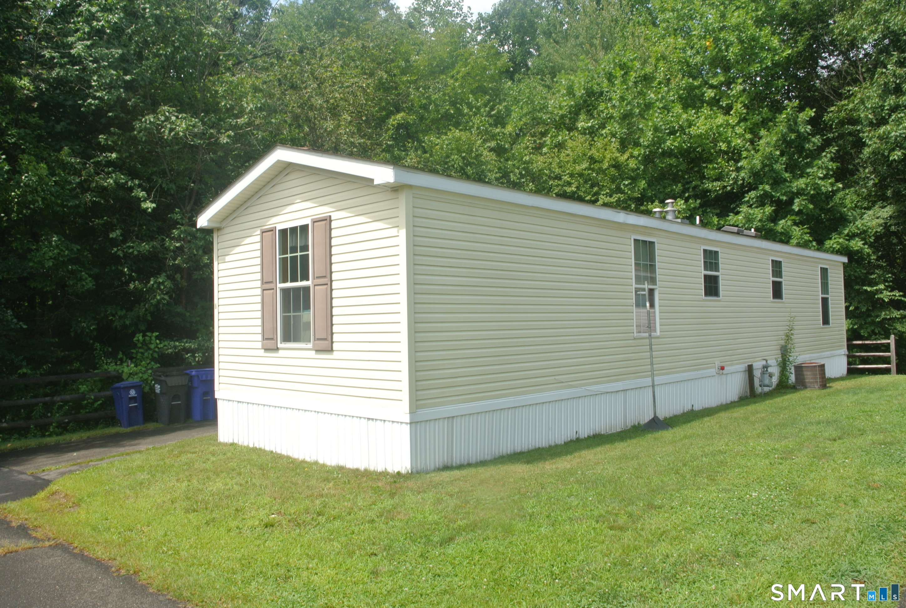 6 Harmony Lane photo 13