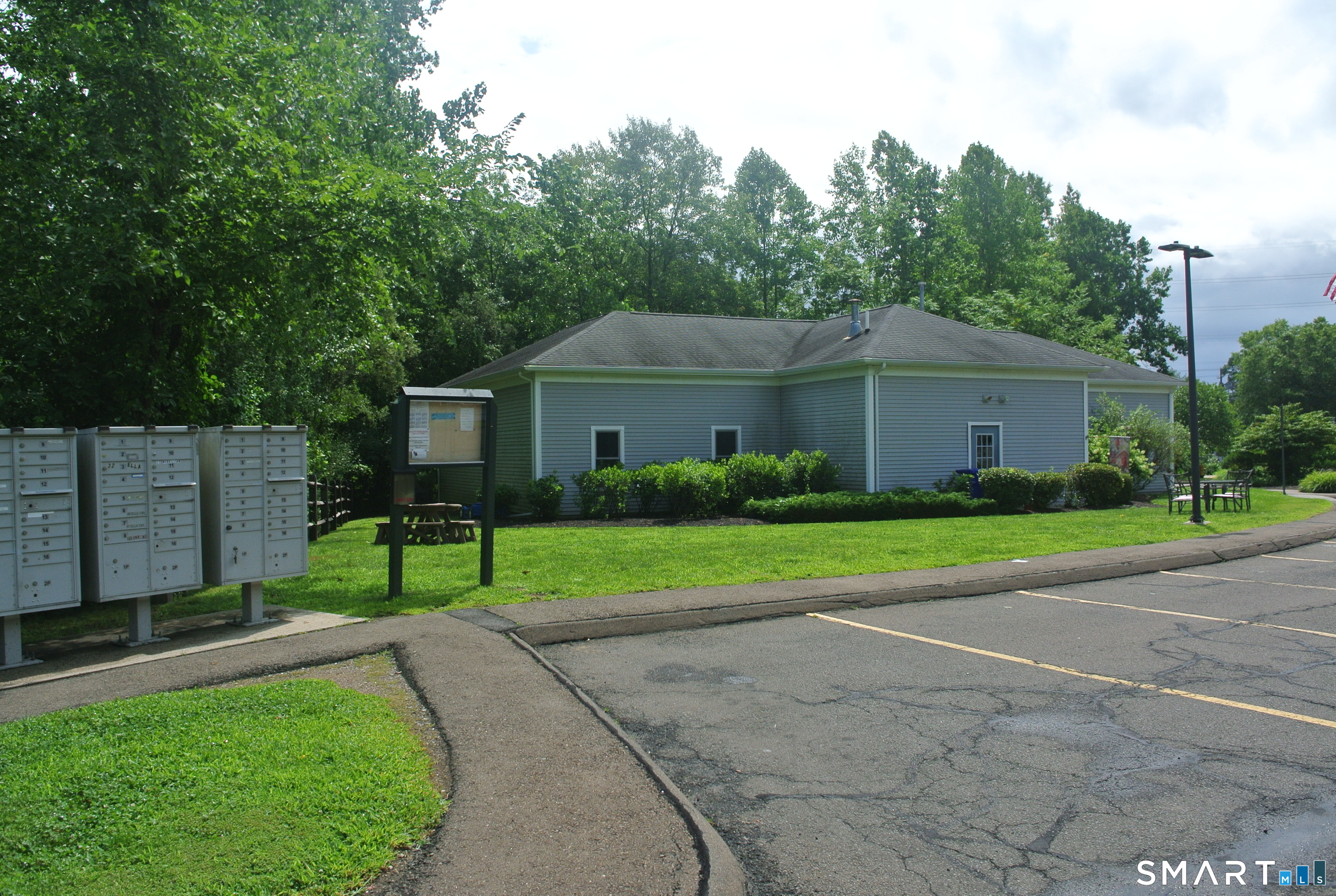 6 Harmony Lane photo 16