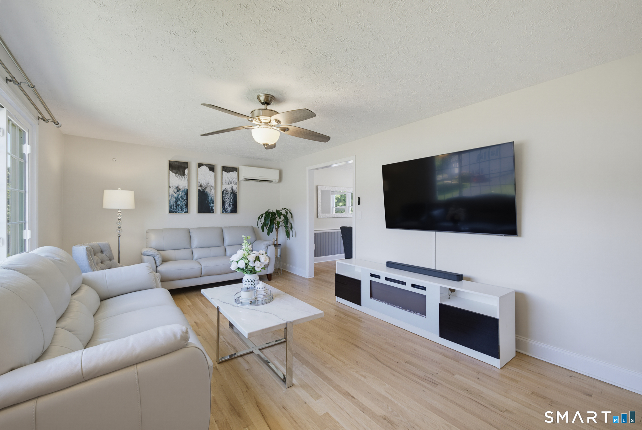 97 Nutmeg Drive photo 14
