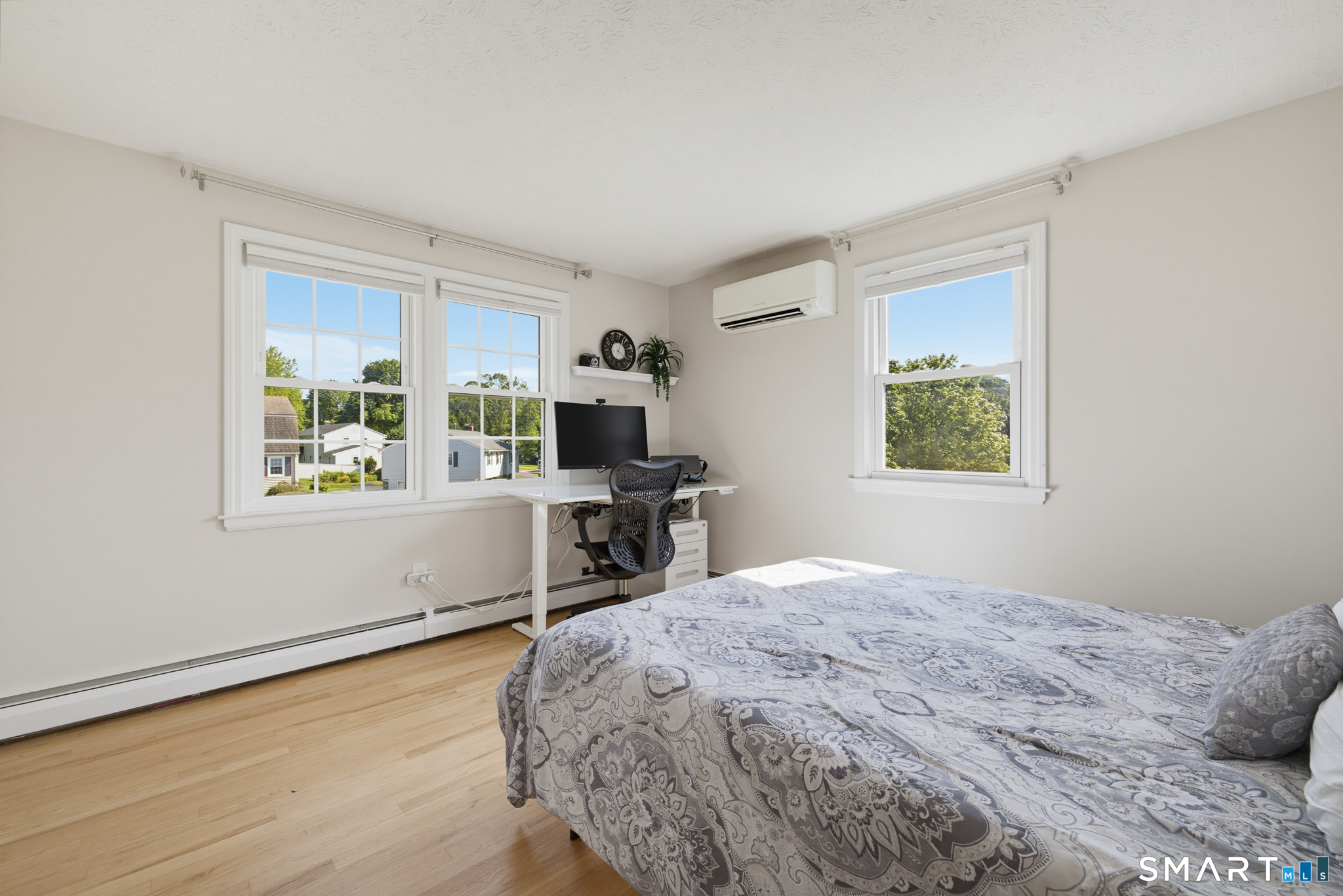 97 Nutmeg Drive photo 16