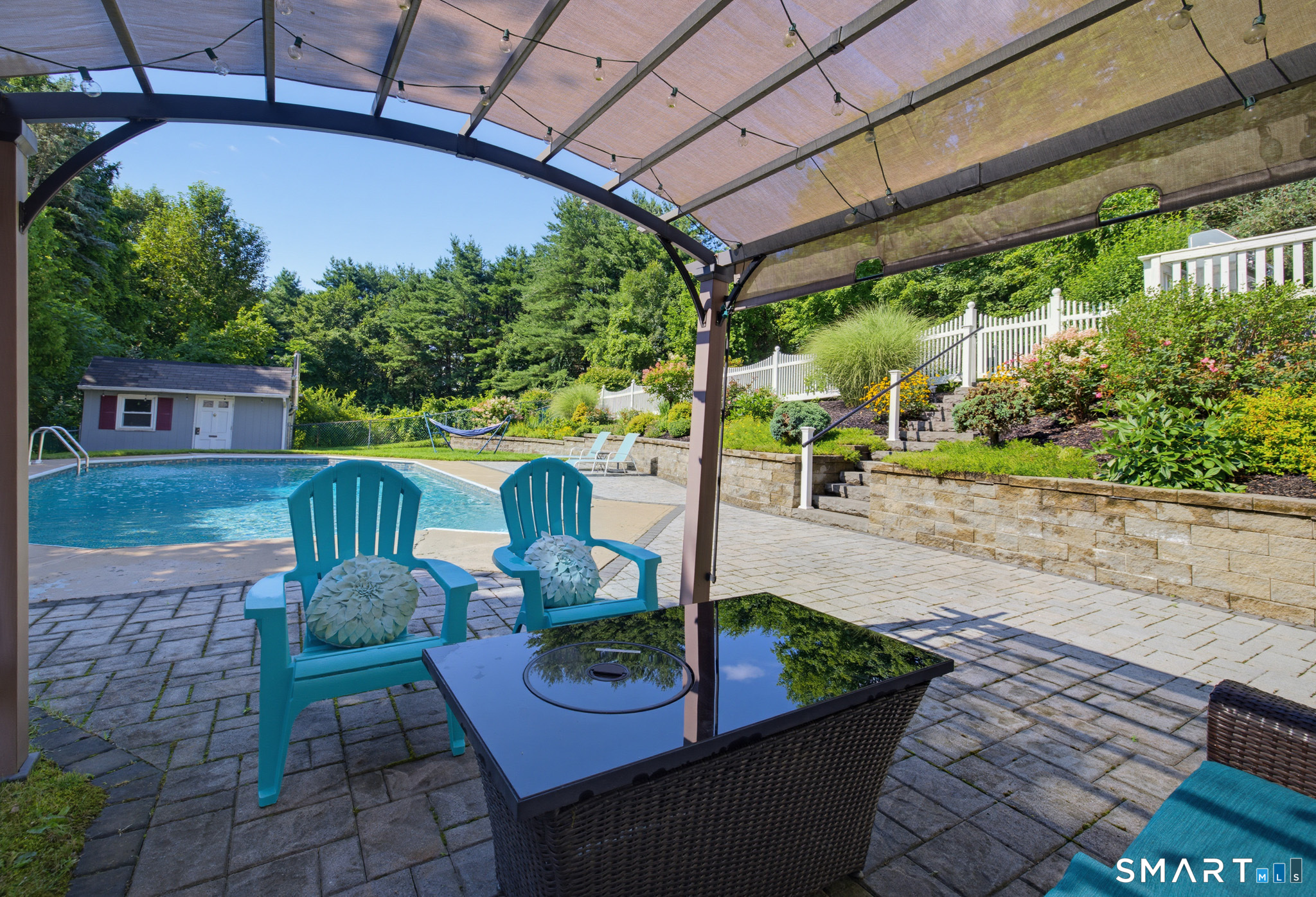 97 Nutmeg Drive photo 34
