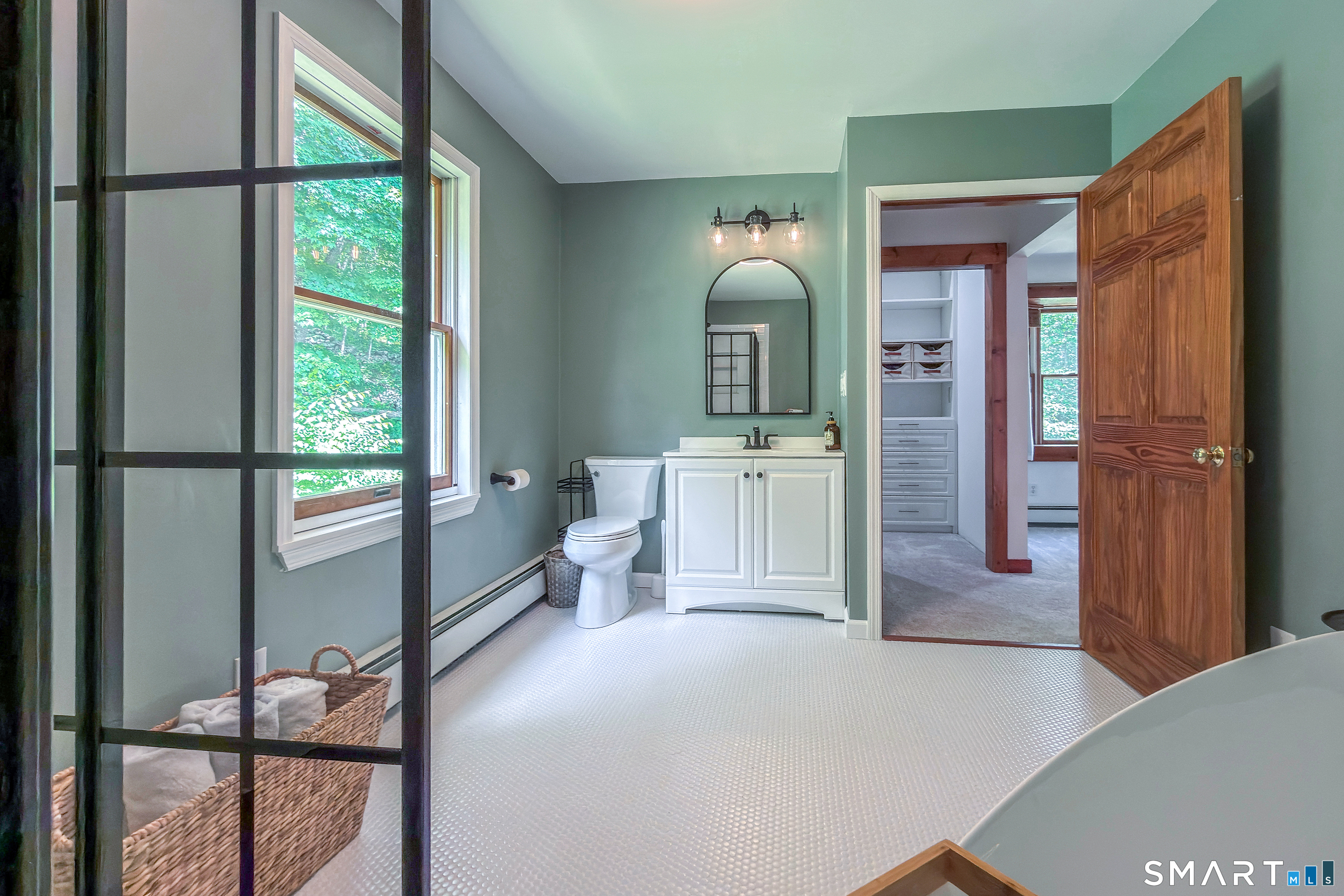 34 Hardscrabble Road photo 25