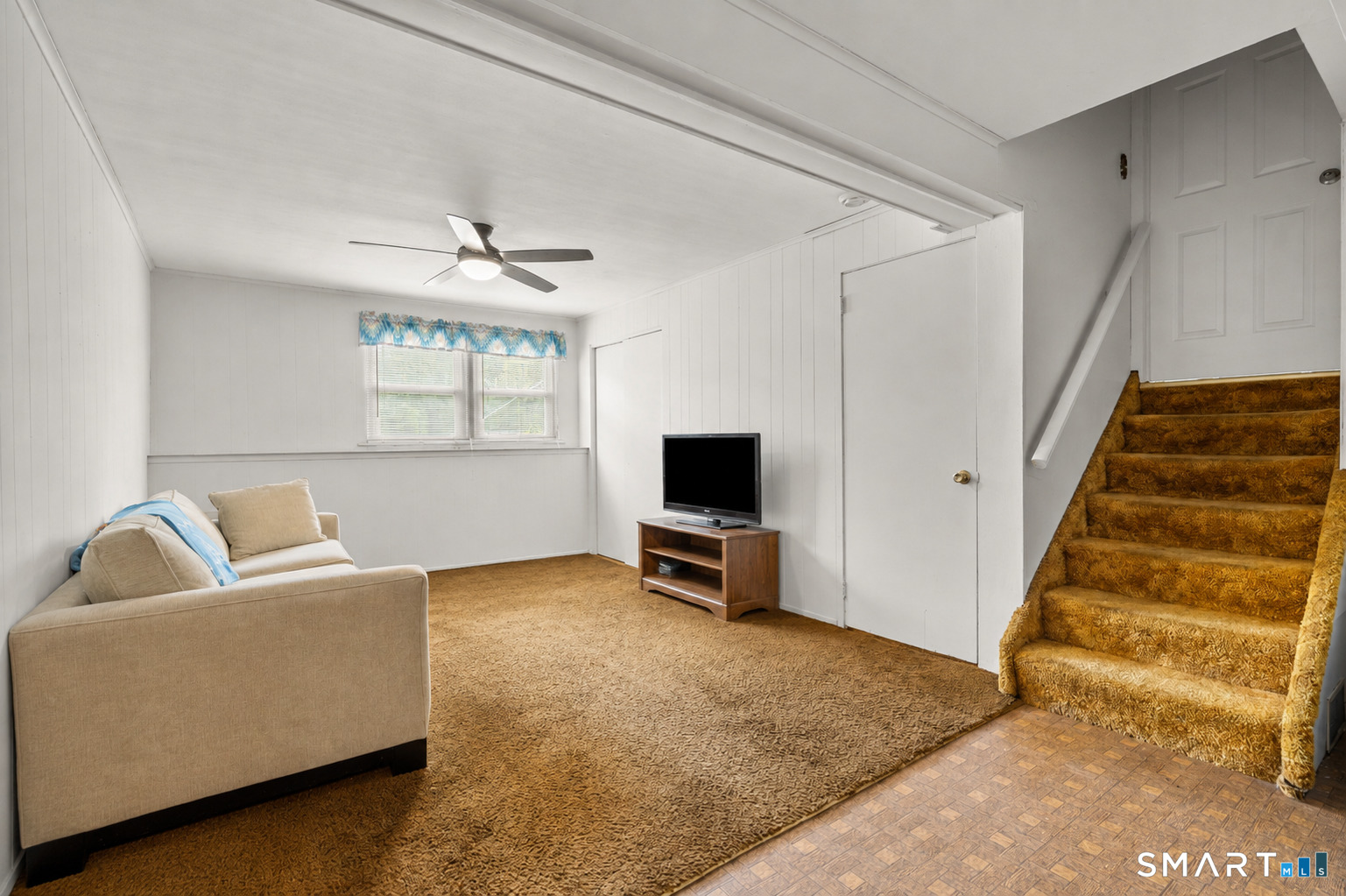 380 Overland Drive photo 25