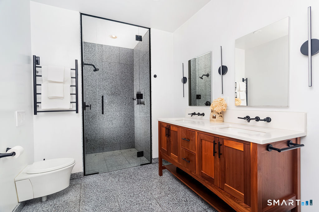 15 Brinsmade Lane photo 23
