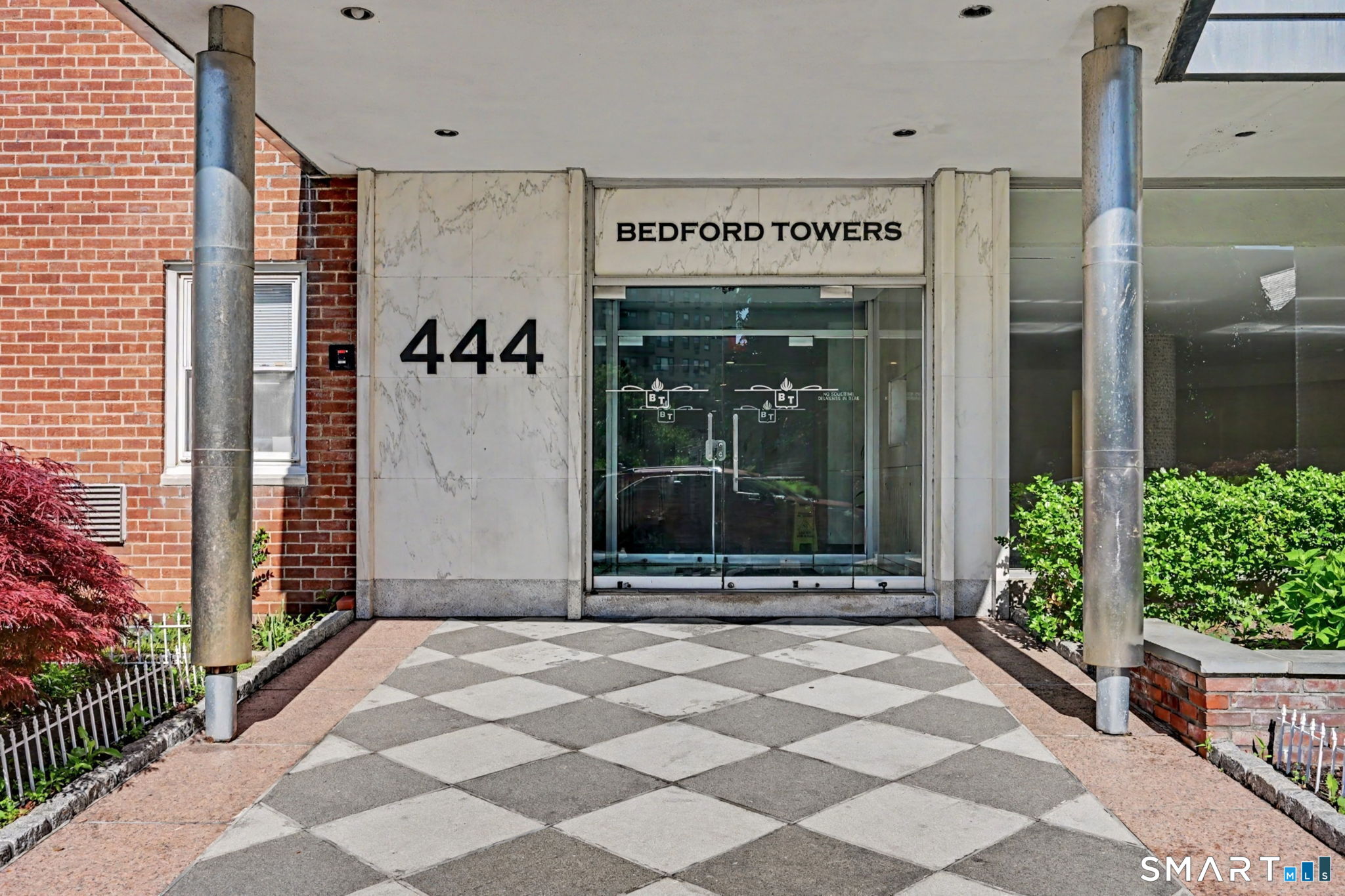 444 Bedford Street, Stamford, Connecticut photo 1