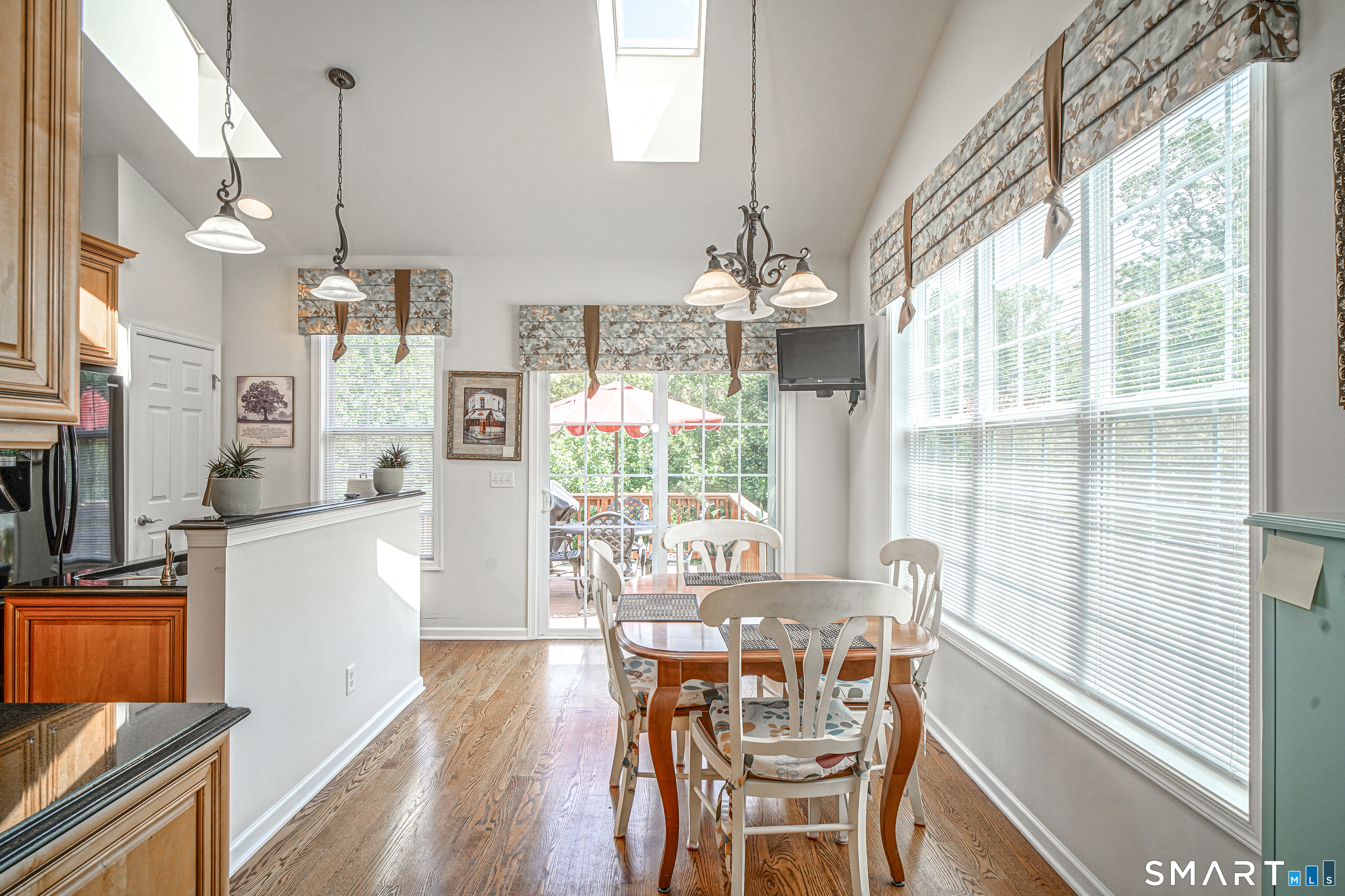 9 Poplar Drive photo 4