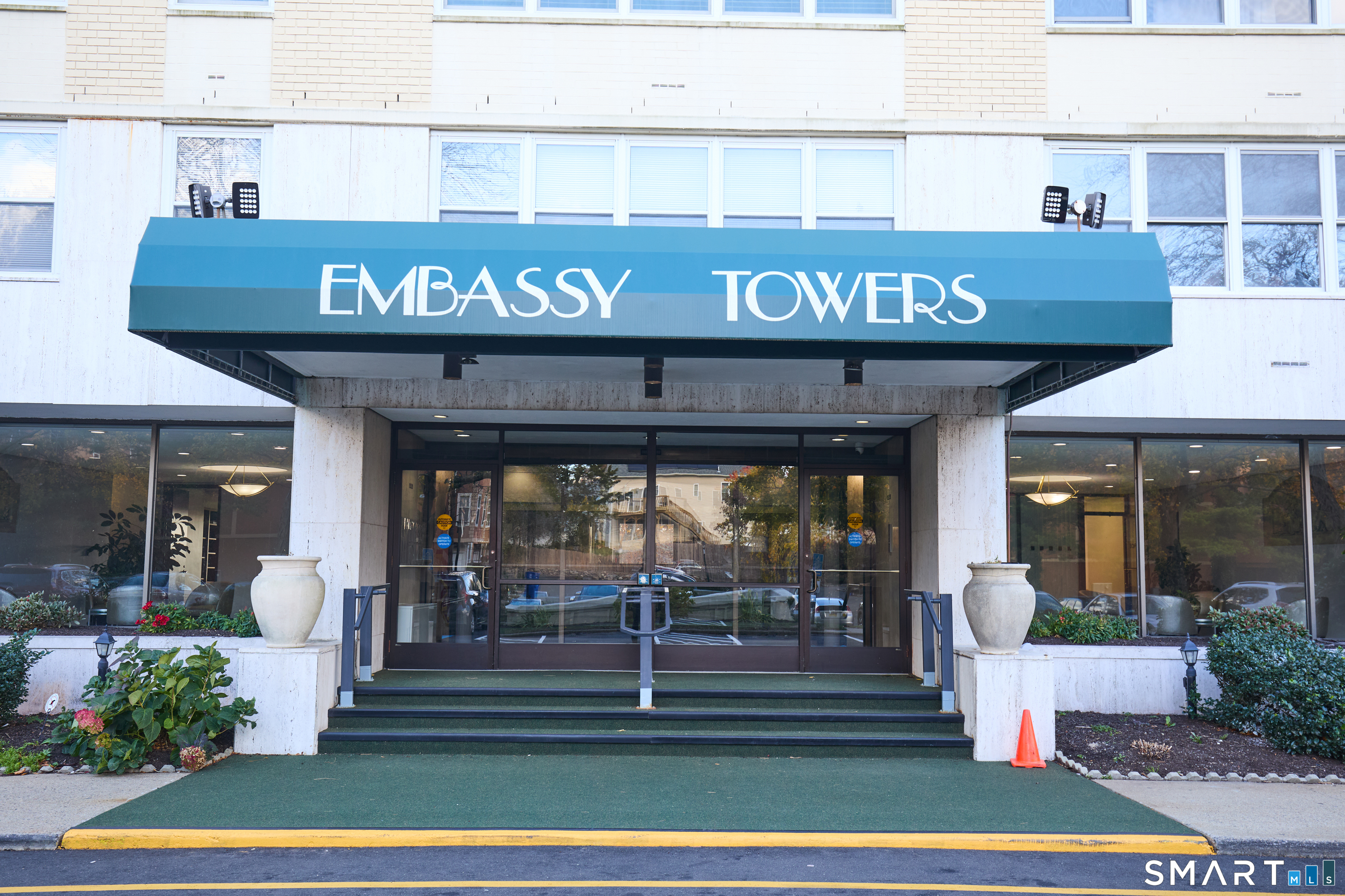 3rd image of 2625 Park Ave #7P, Bridgeport, CT 06604 | MLS# 24196417