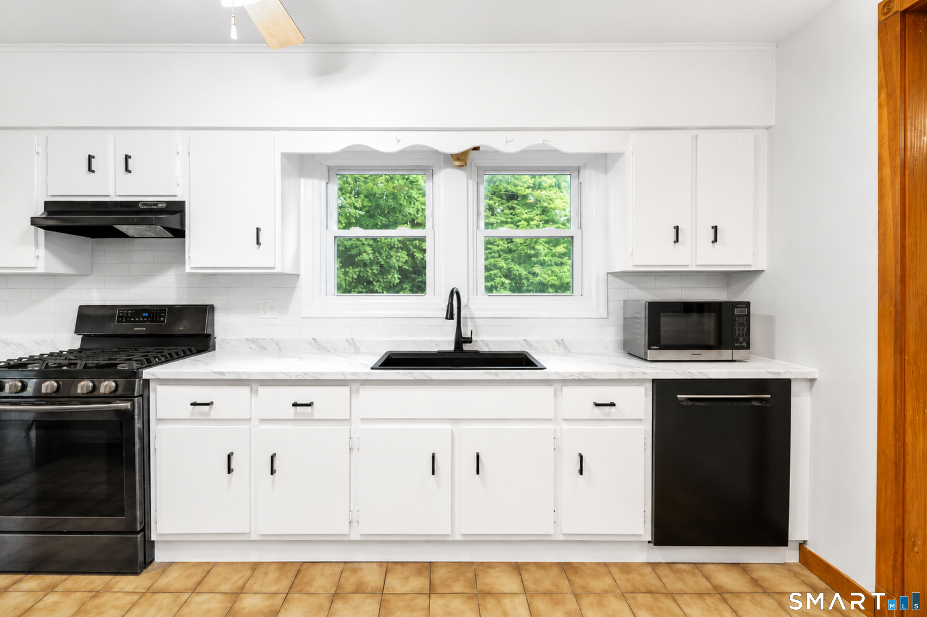 165 Platt Street photo 13