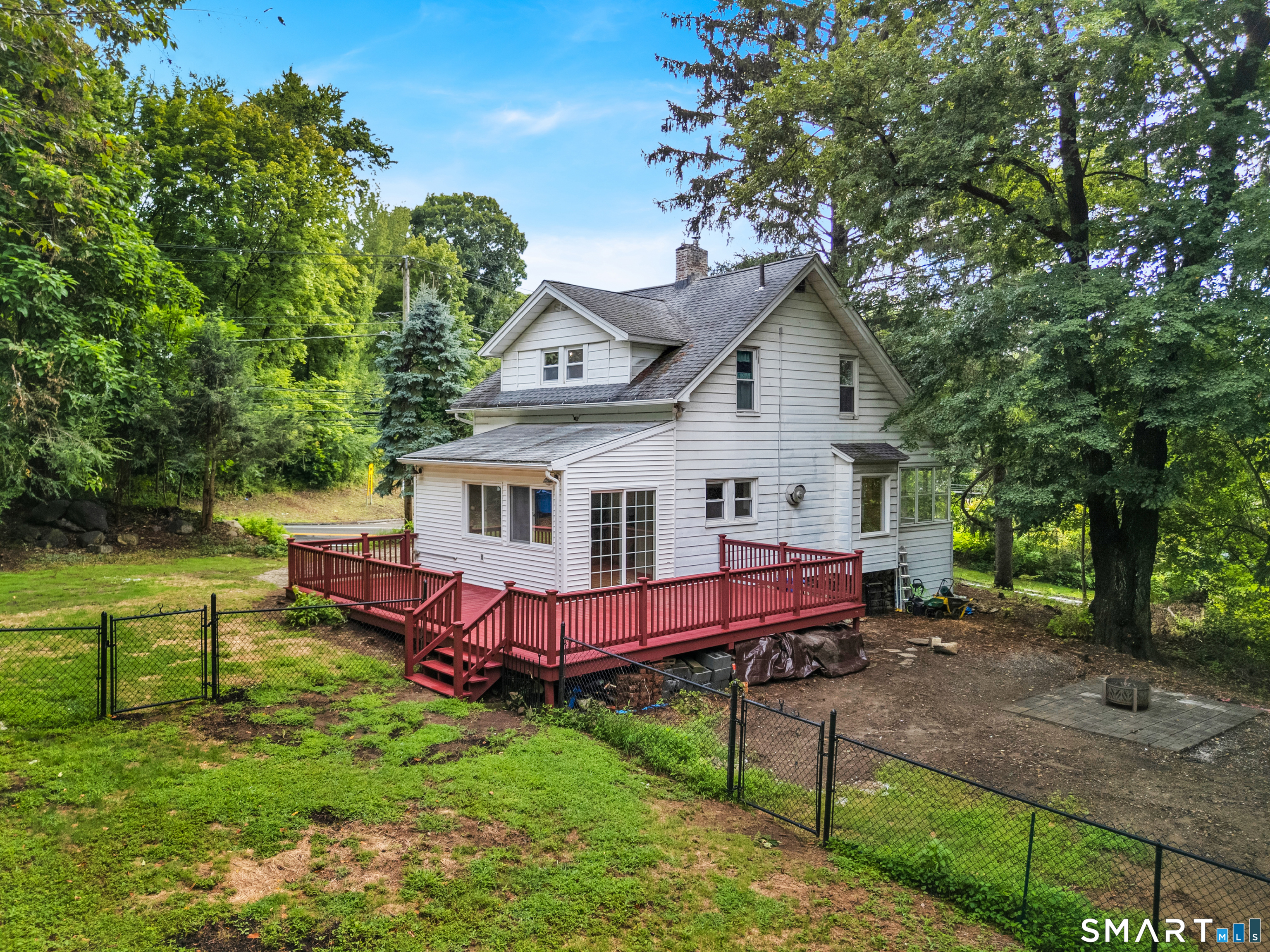 165 Platt Street photo 30