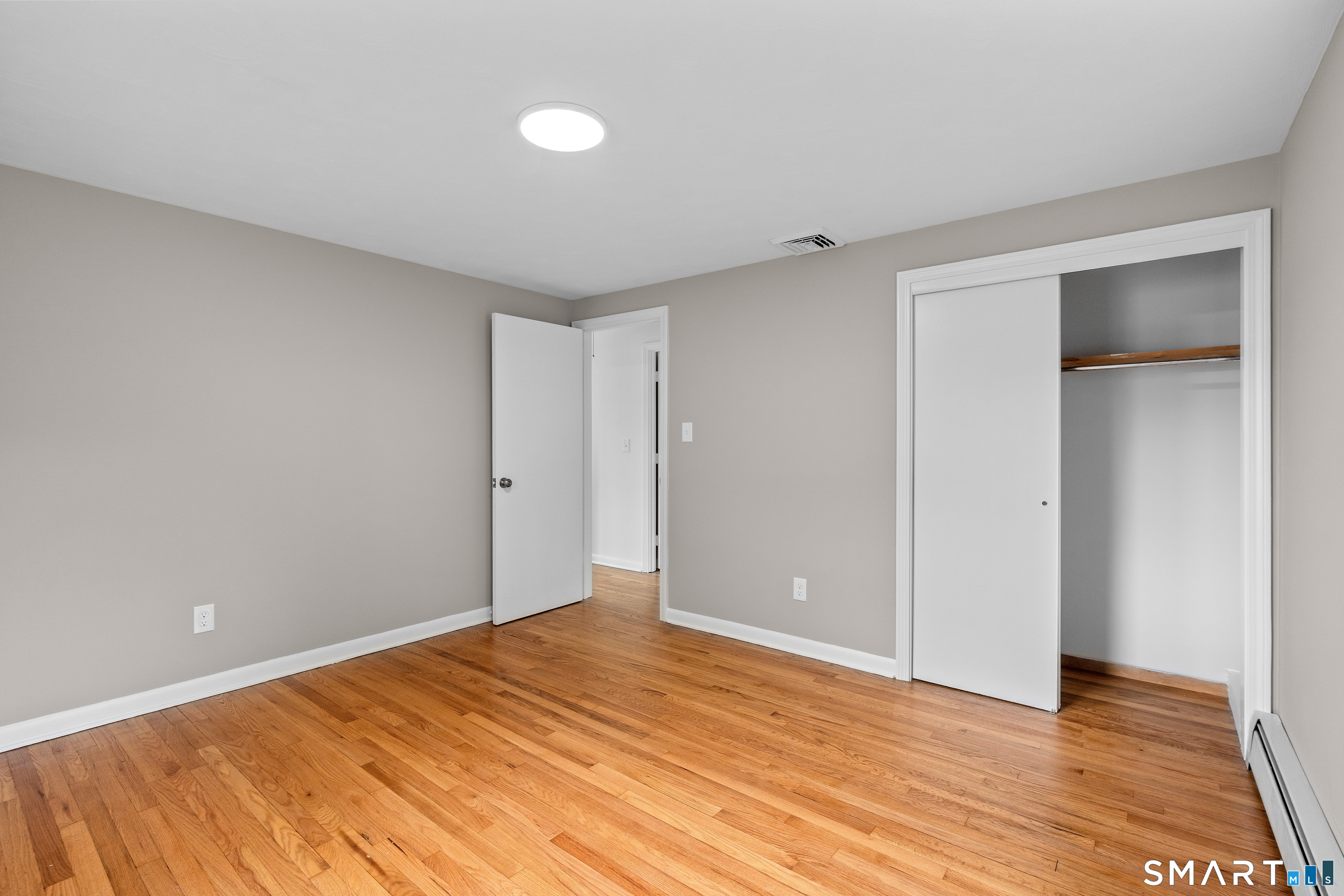 40 Woodside Lane photo 18