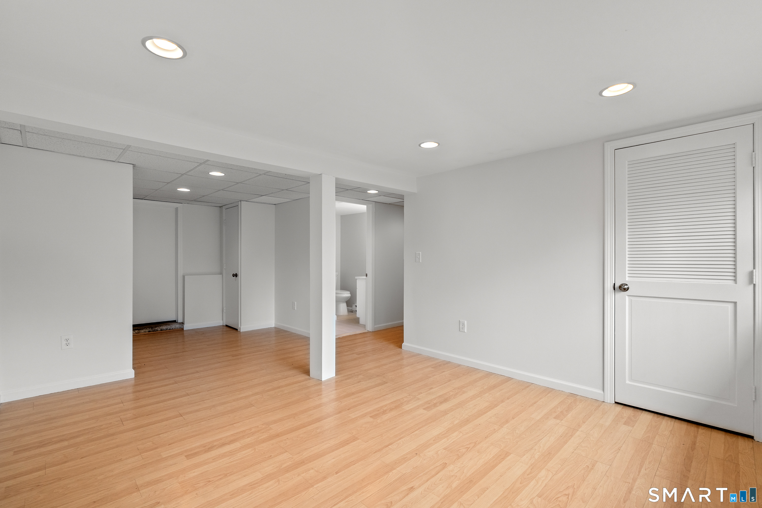 40 Woodside Lane photo 25