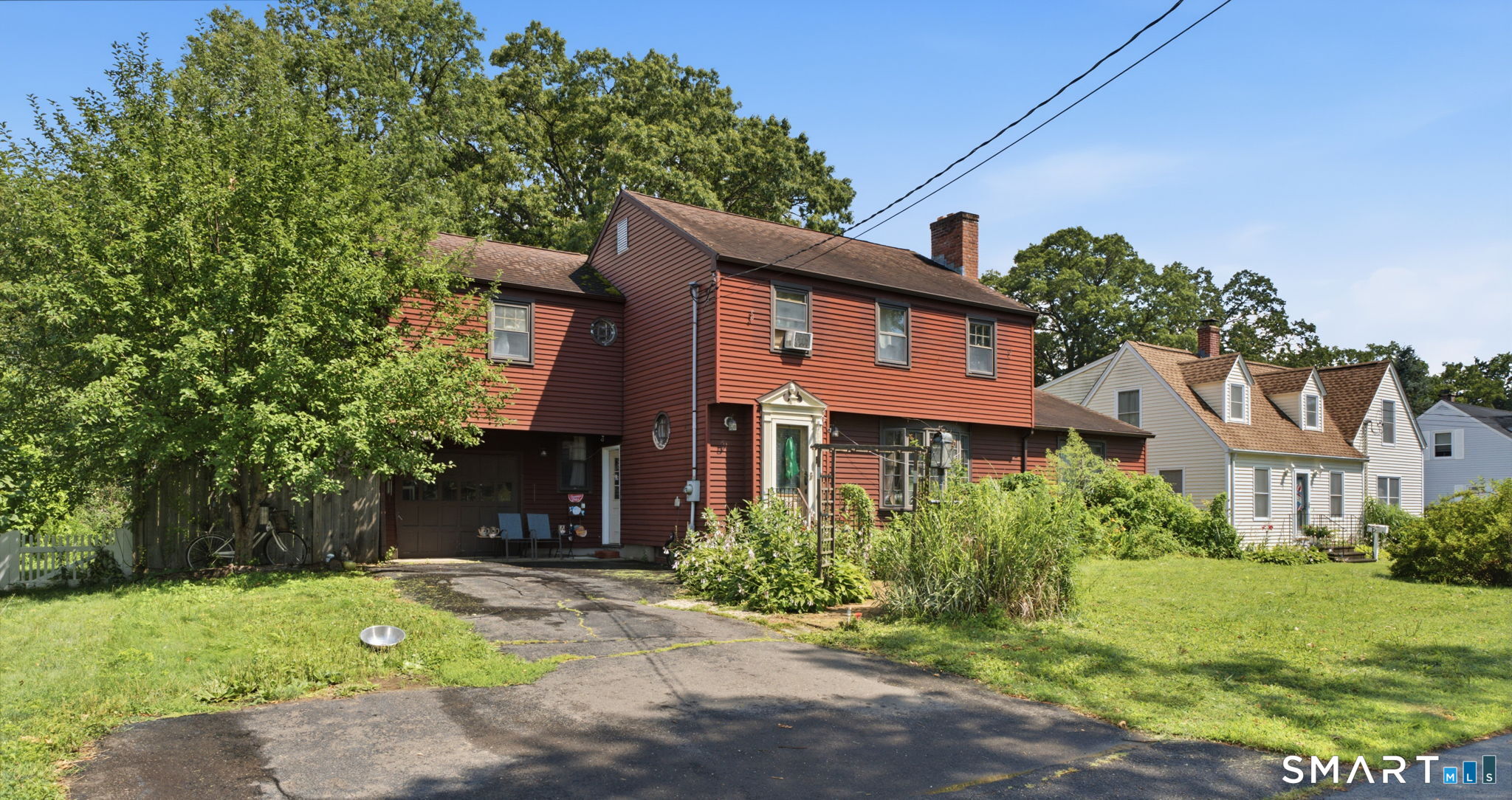 170 Rockwell Avenue photo 2
