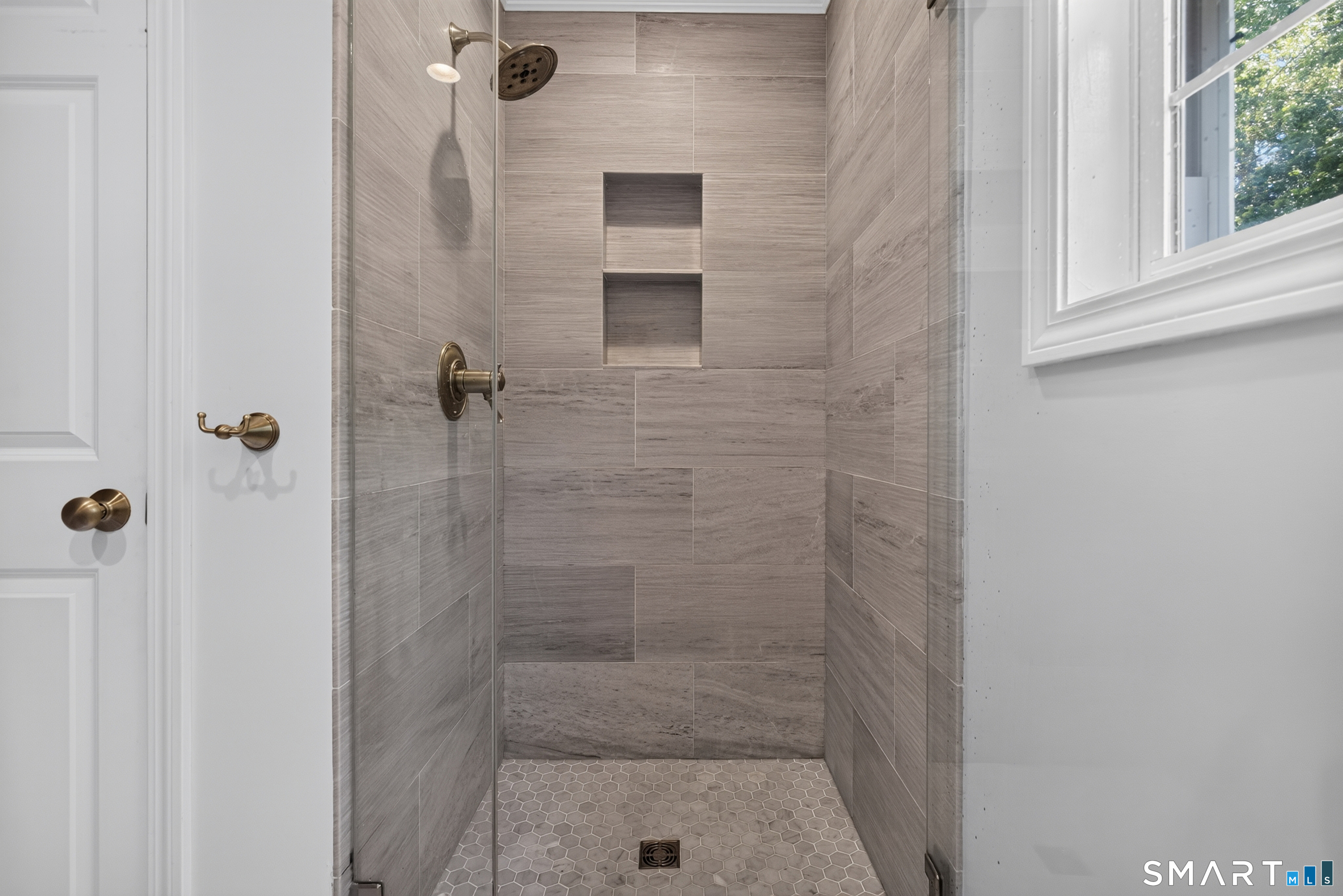 2 Oleander Drive photo 19