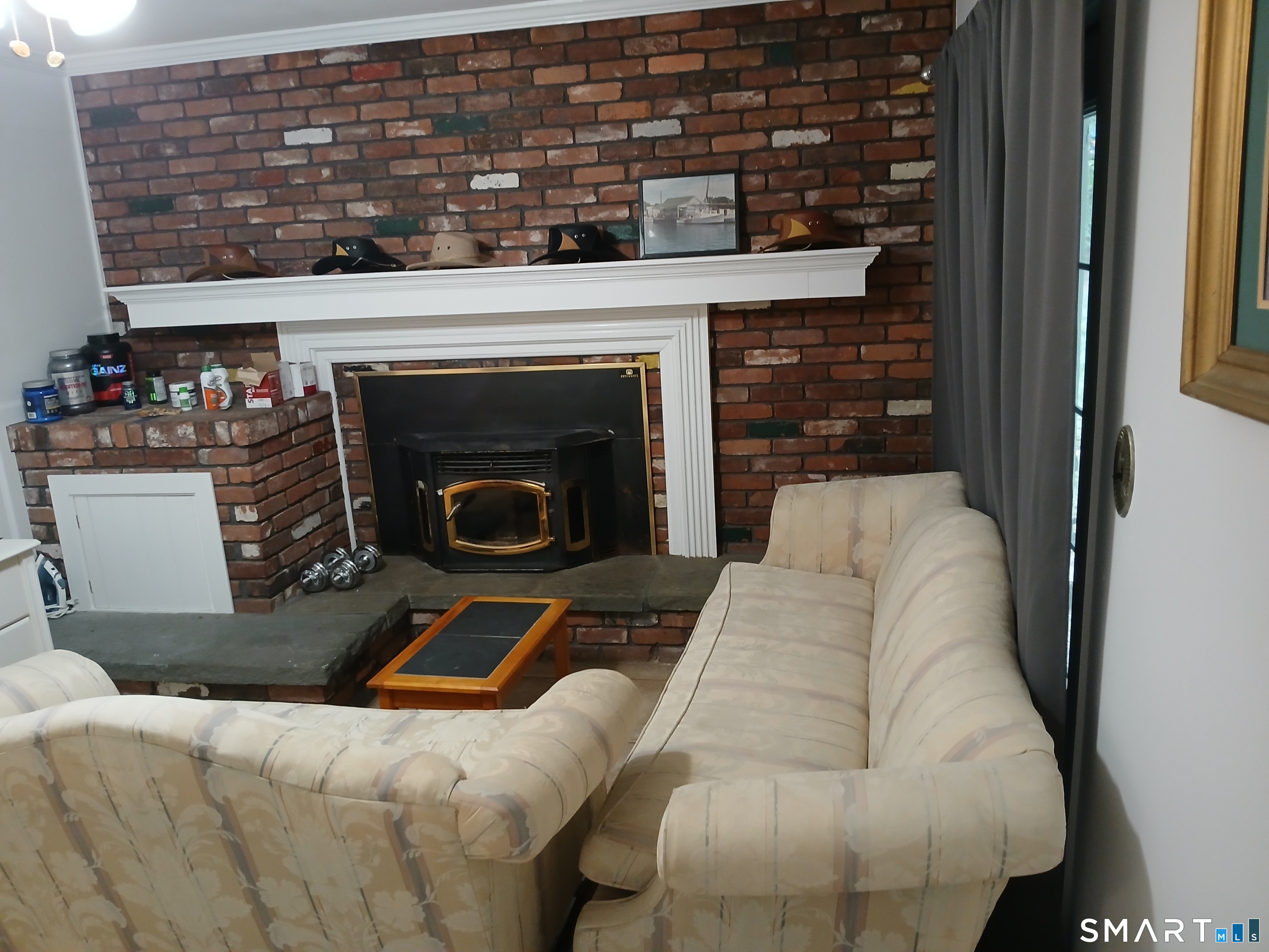 40 Huckleberry Hill Road photo 8